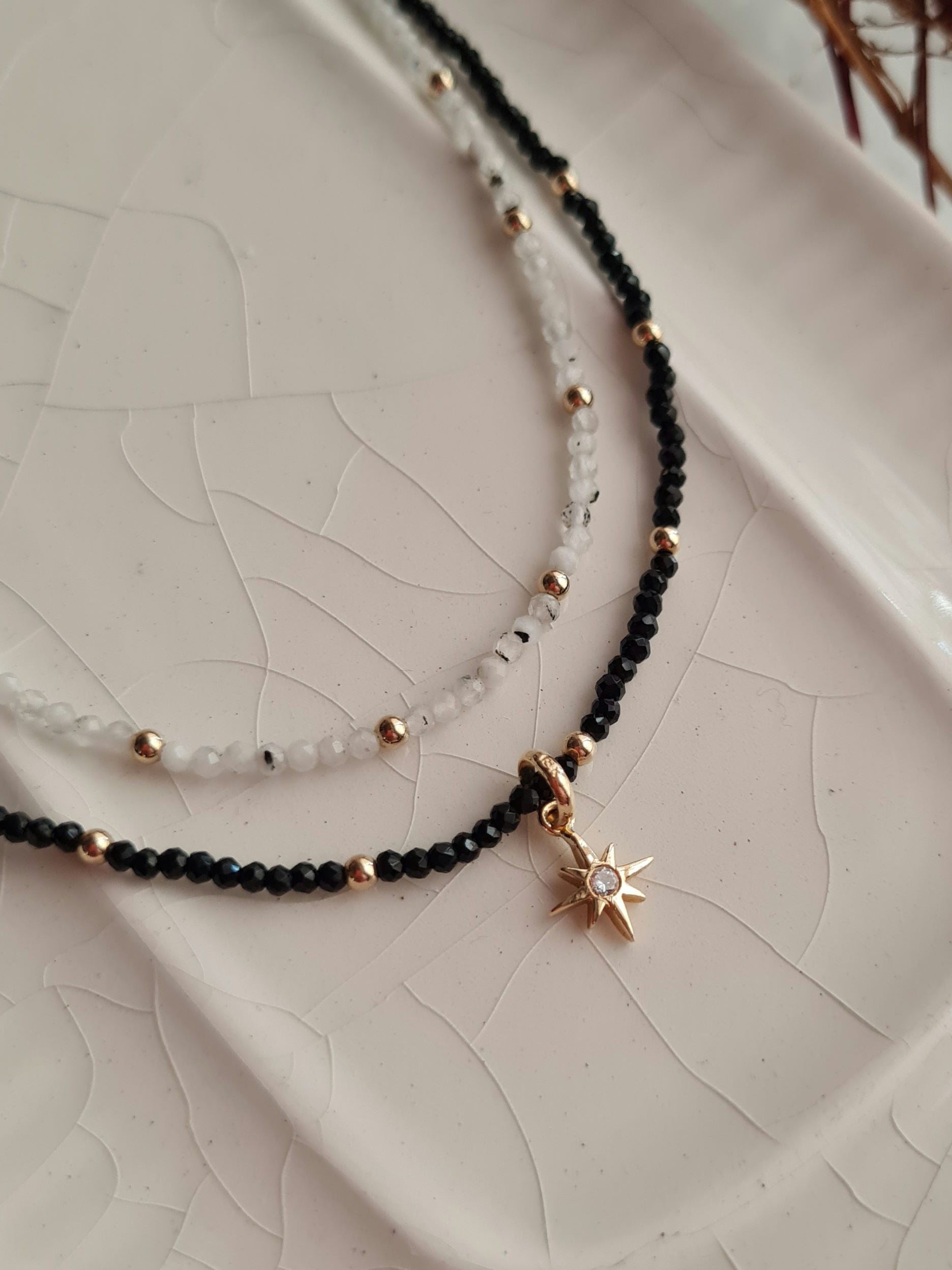 Dije Estrella del Norte Charm - Oro 18k