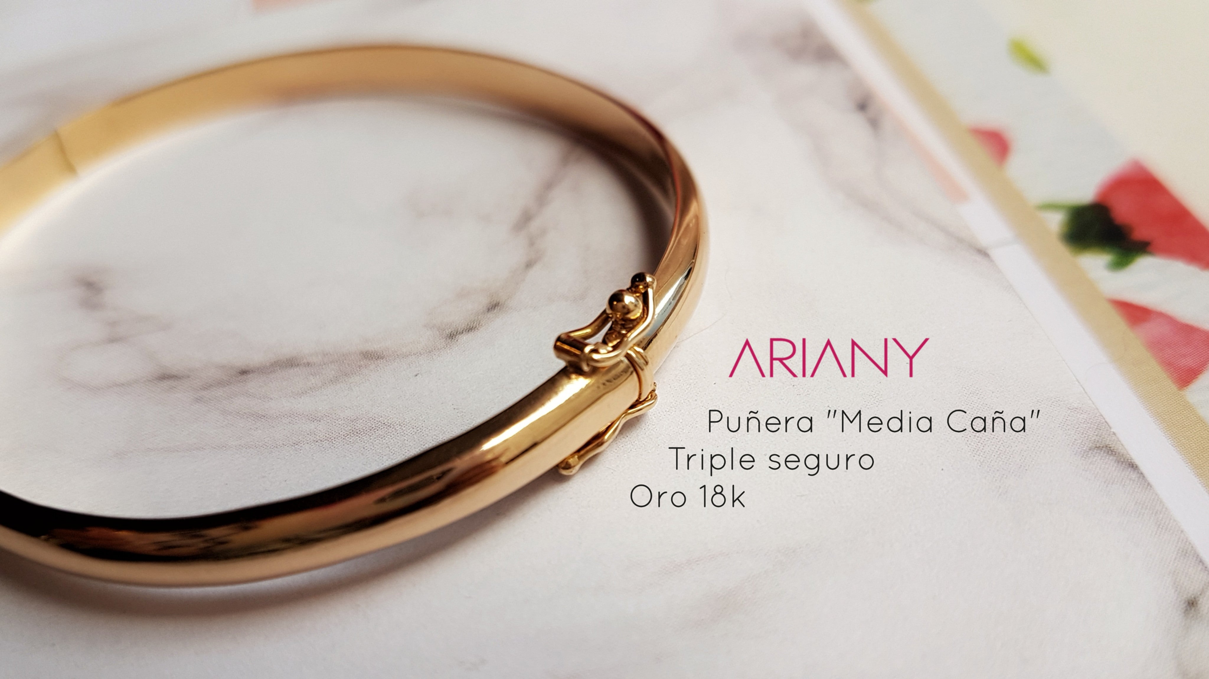 Puñera Oval Media Caña - Oro 18k