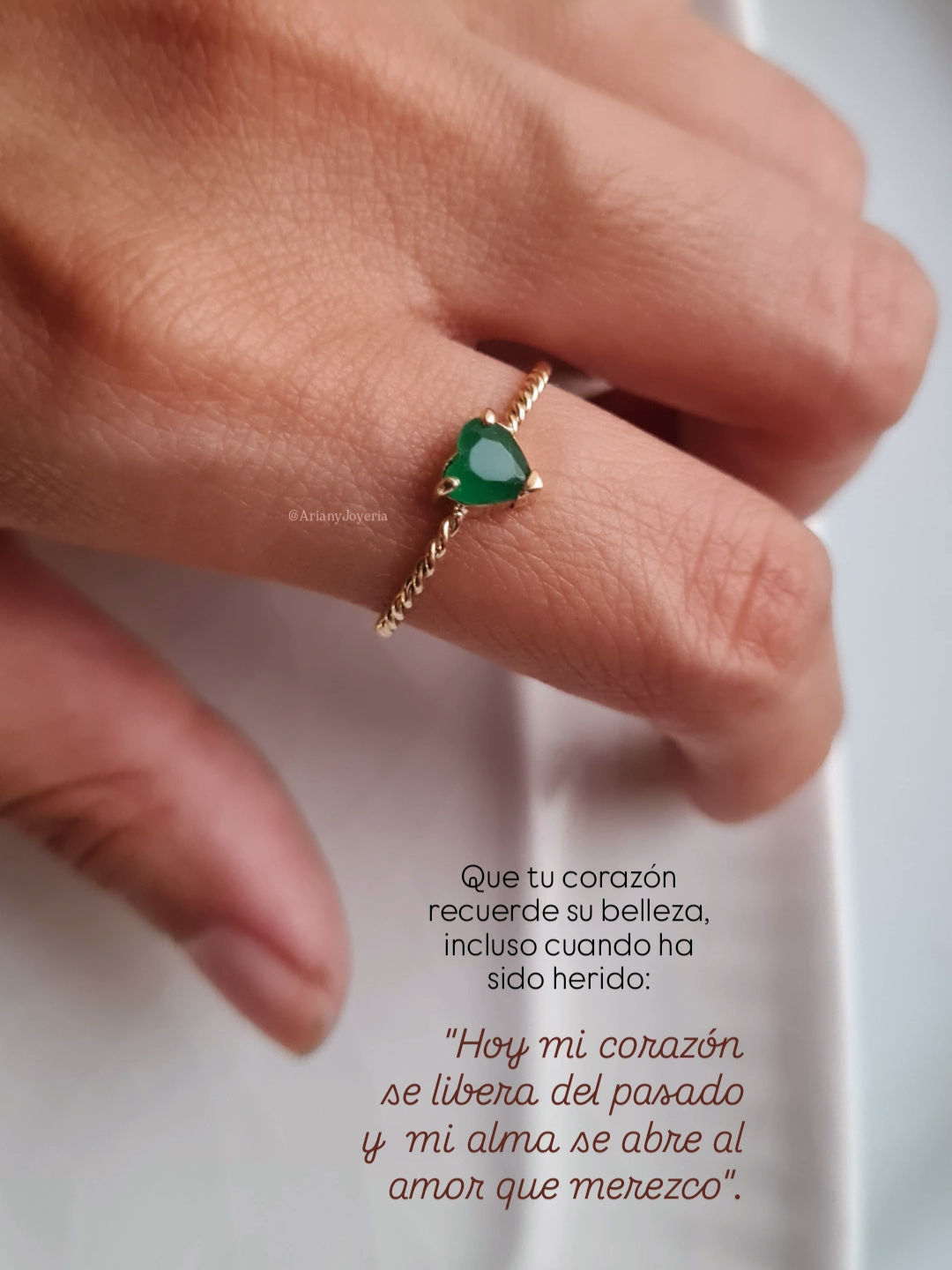 Anillo Corazon Jade - Oro 18k