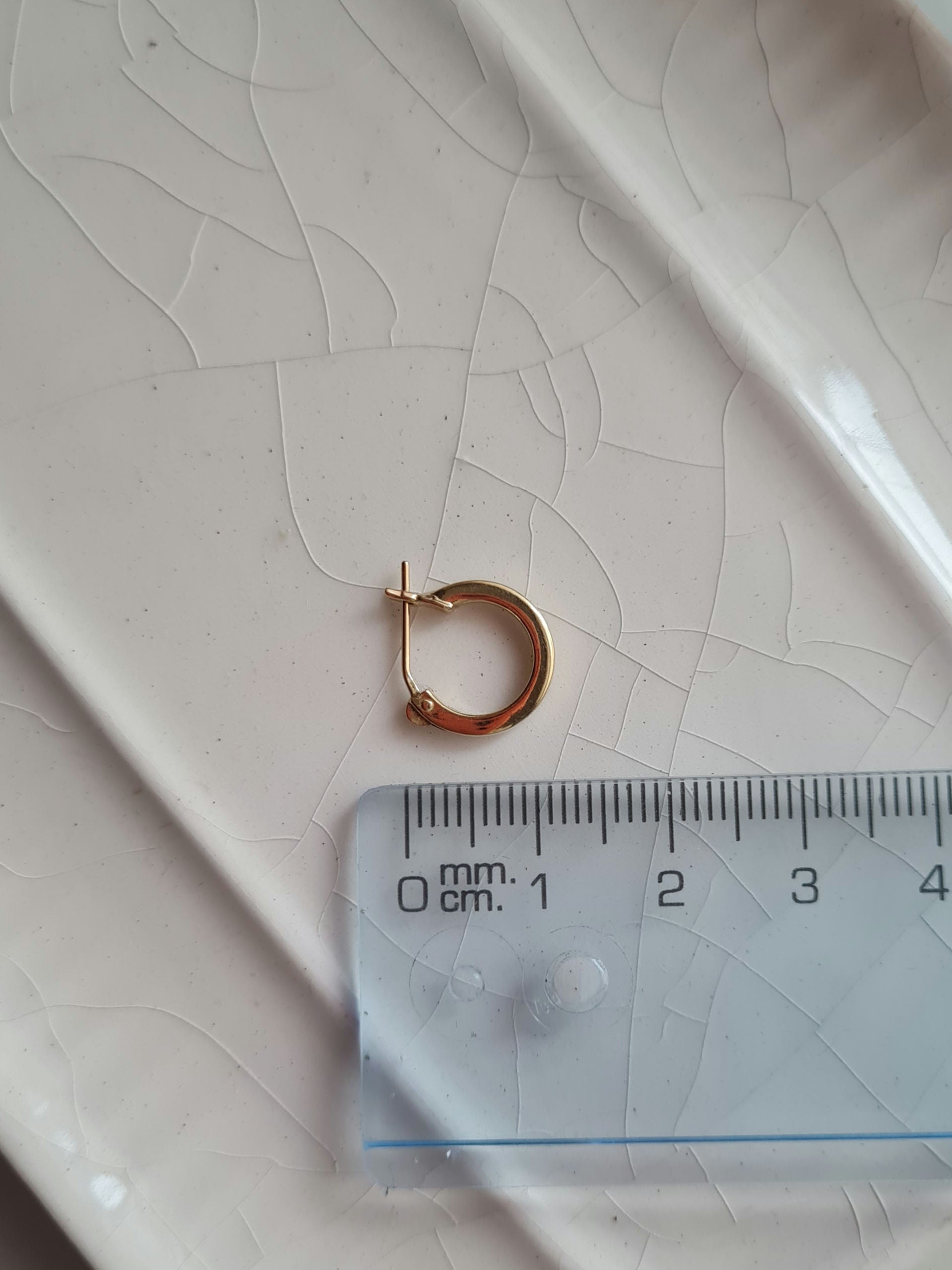 Argollas Japonesas Redondas (T. Cuadrado) - Oro 18k