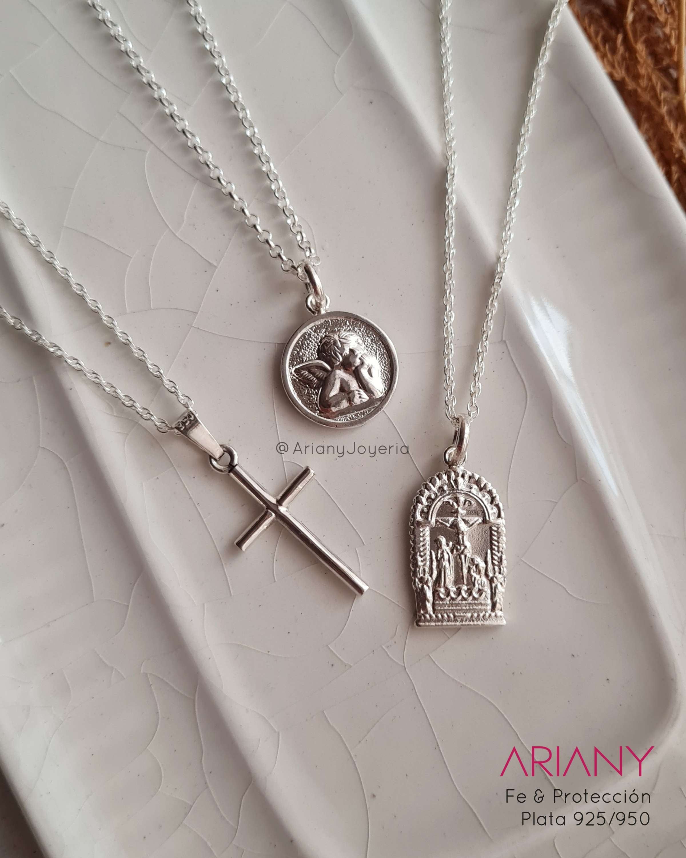 Cadena Cruz Minimalista - Plata 925/950