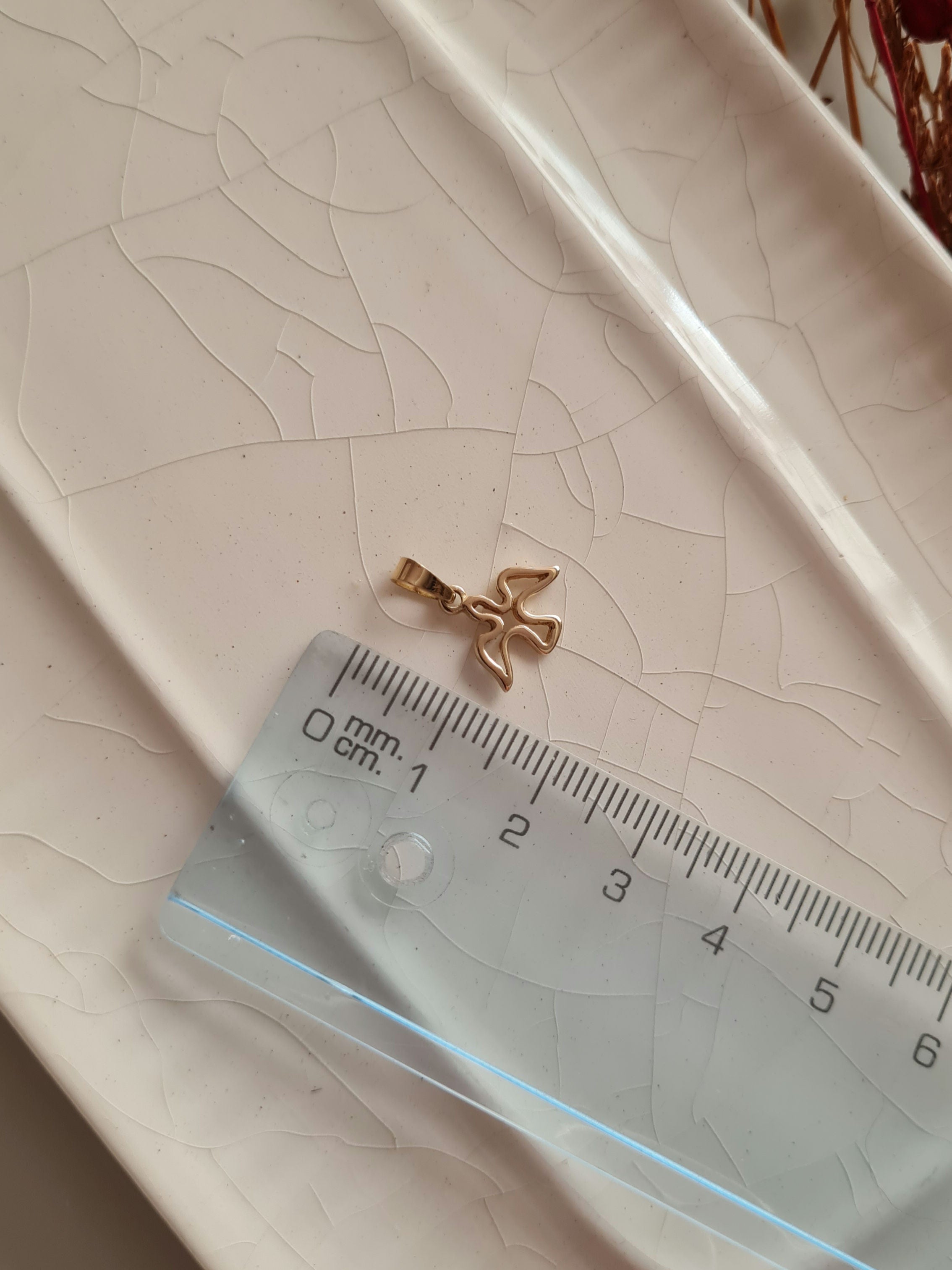 Dije Paloma Espiritu Santo - Oro 18k