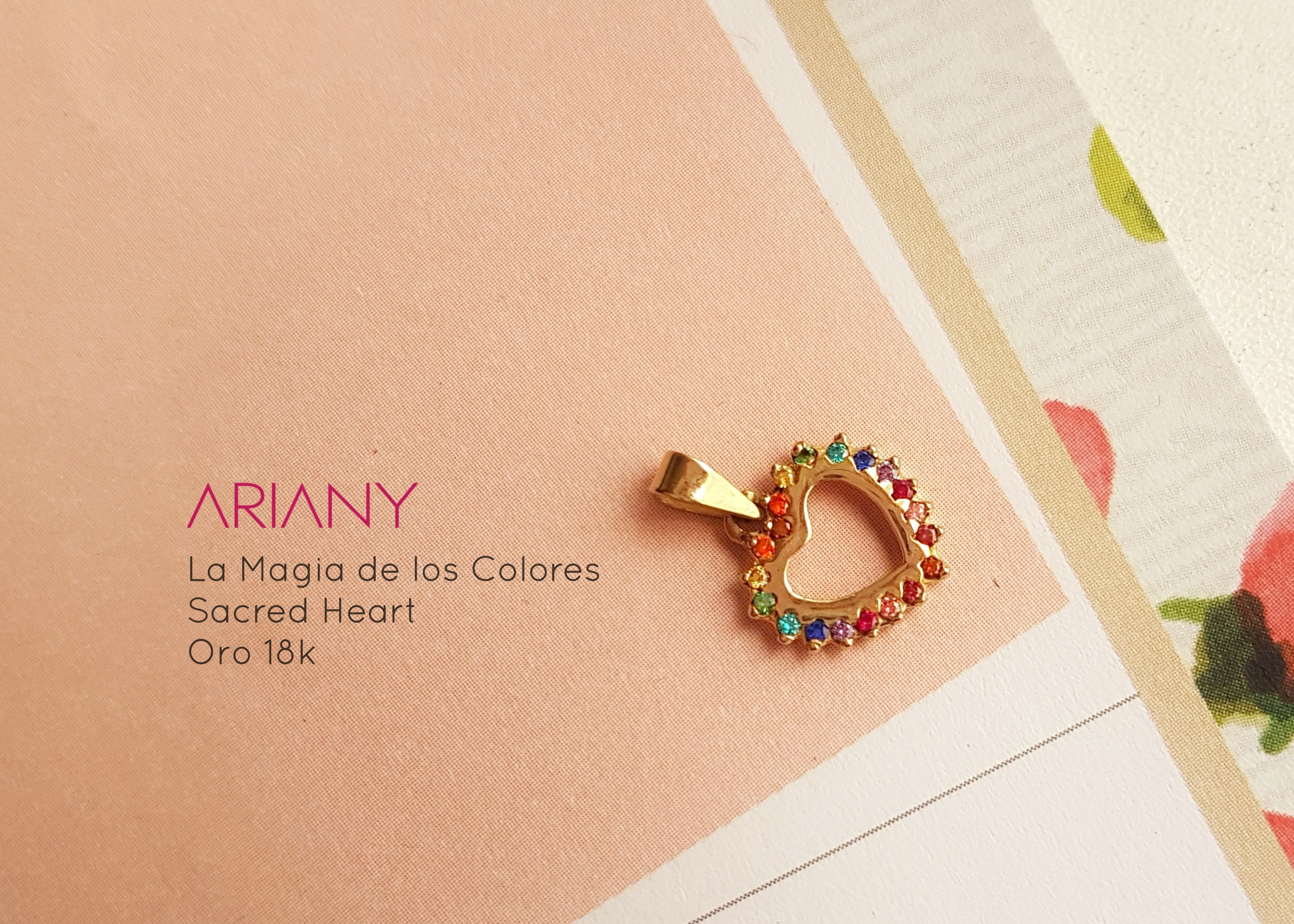 Dije Sagrado Corazón - Oro 18k
