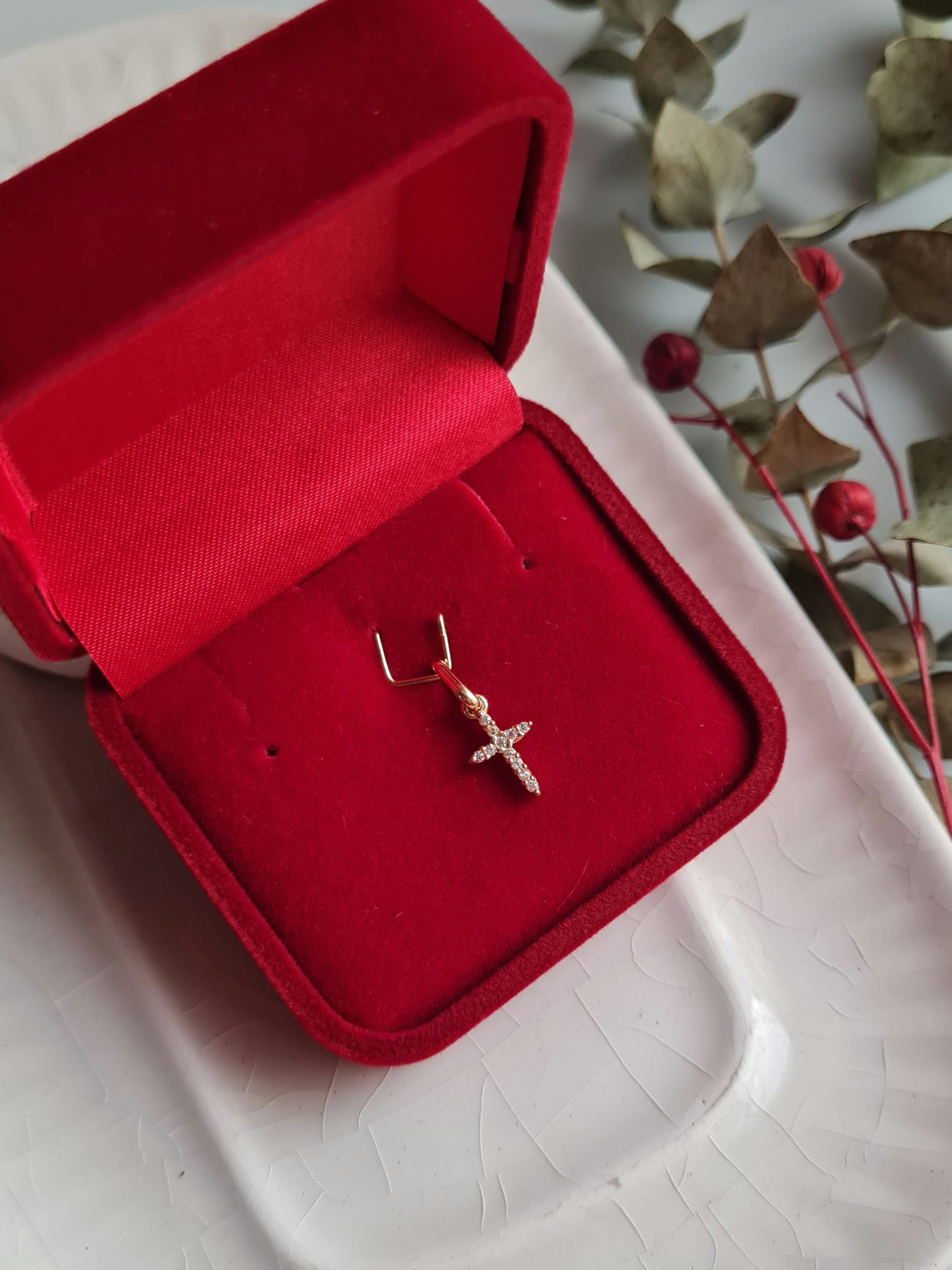 Dije Cruz Charm - Oro 18k