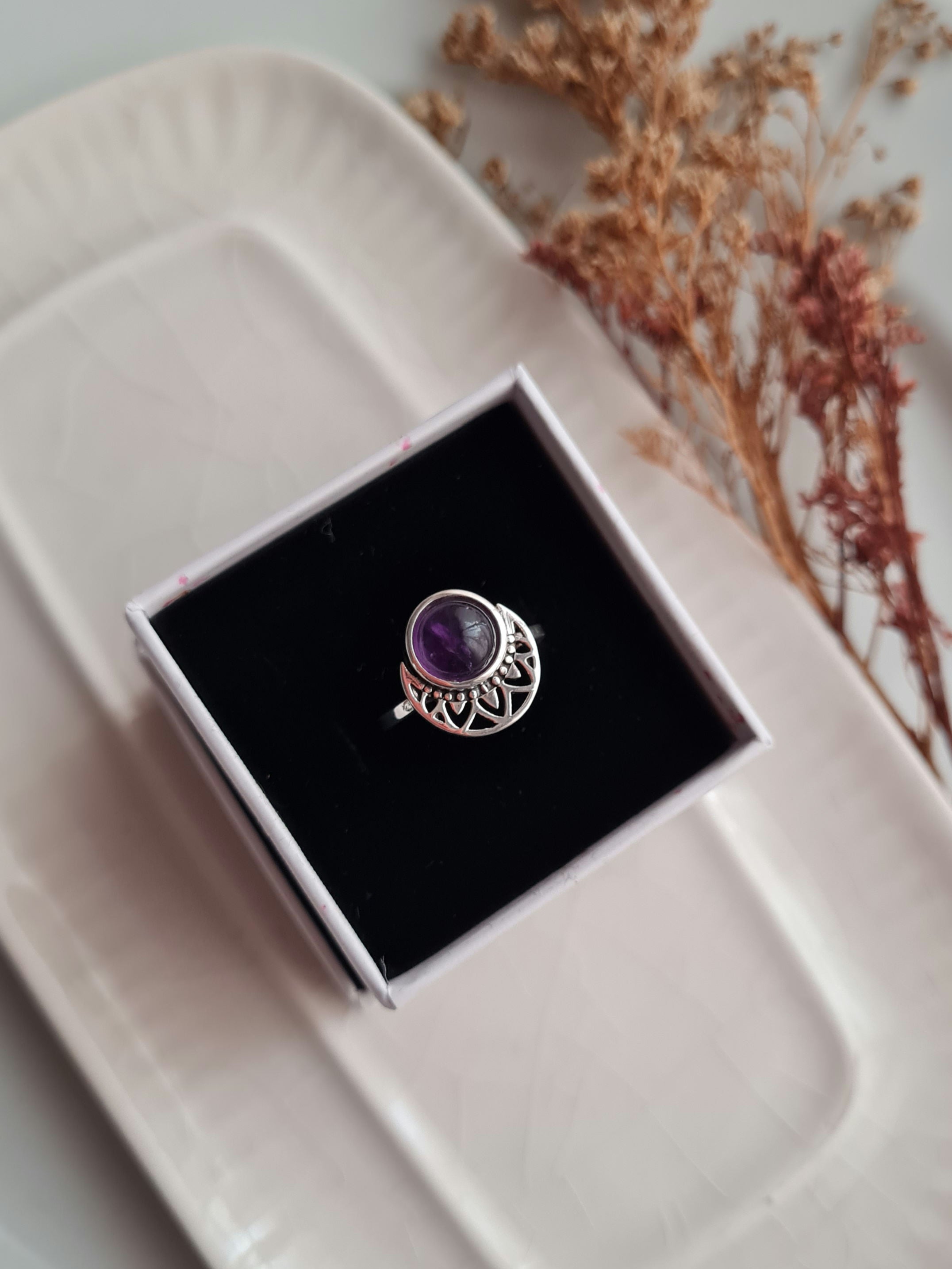 Anillo Luna Amatista: Felicidad & Armonía - P925