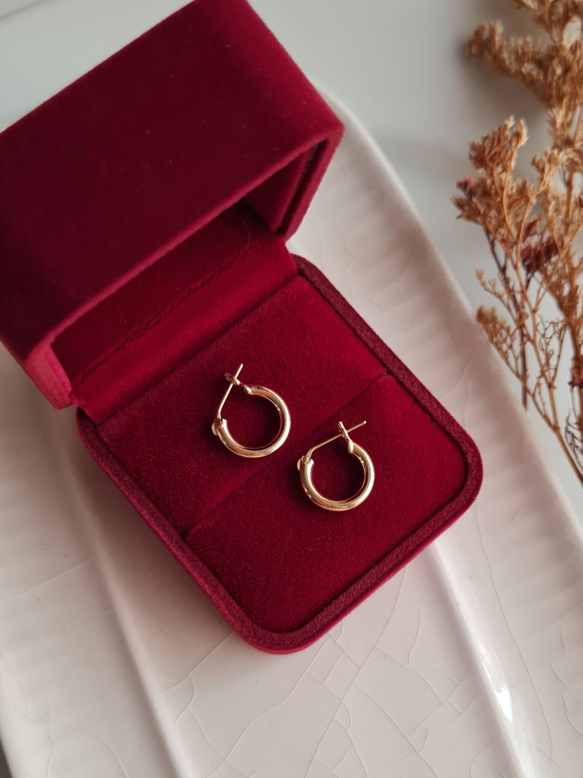 Argollas Japonesas Redondas (T. Redondo) - Oro 18k
