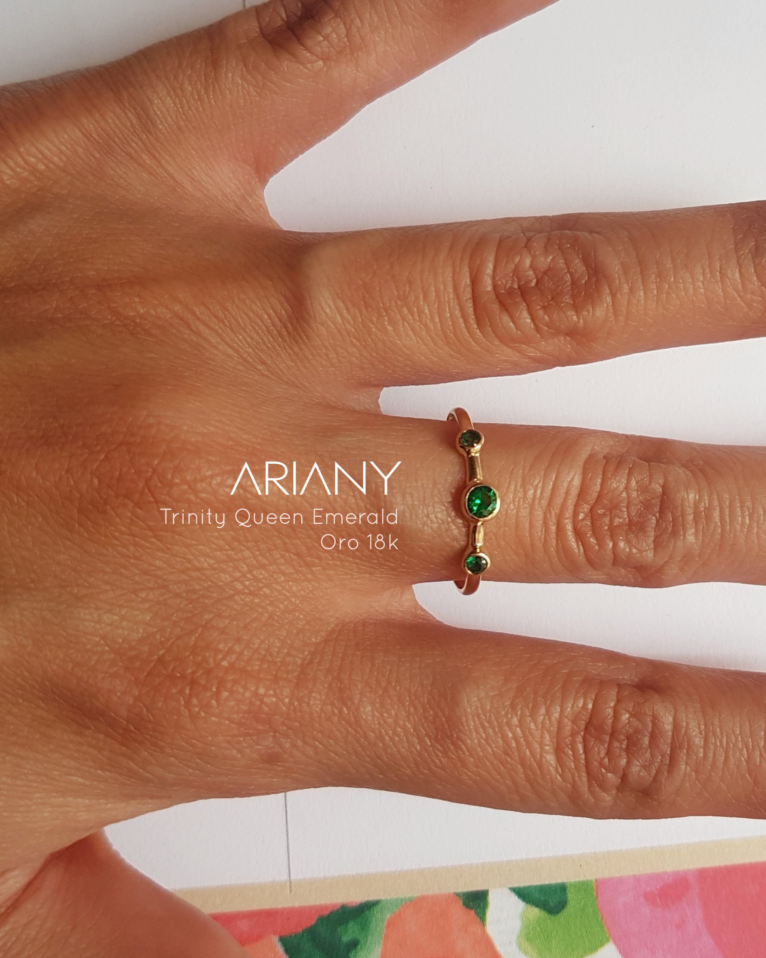 Anillo Esmeralda Trinity Queen - Oro 18k