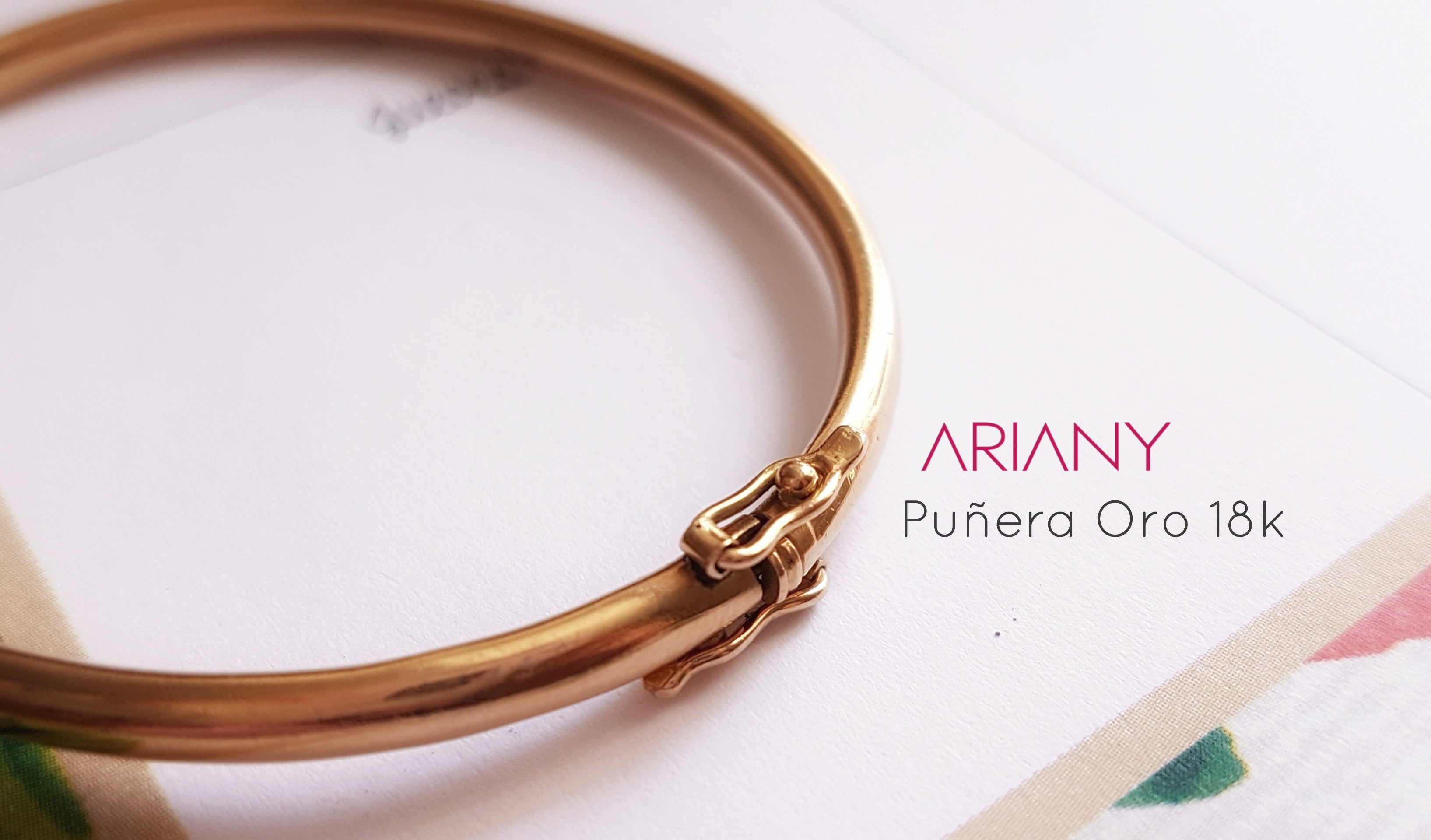 Puñera Oval Tubo - Oro 18k
