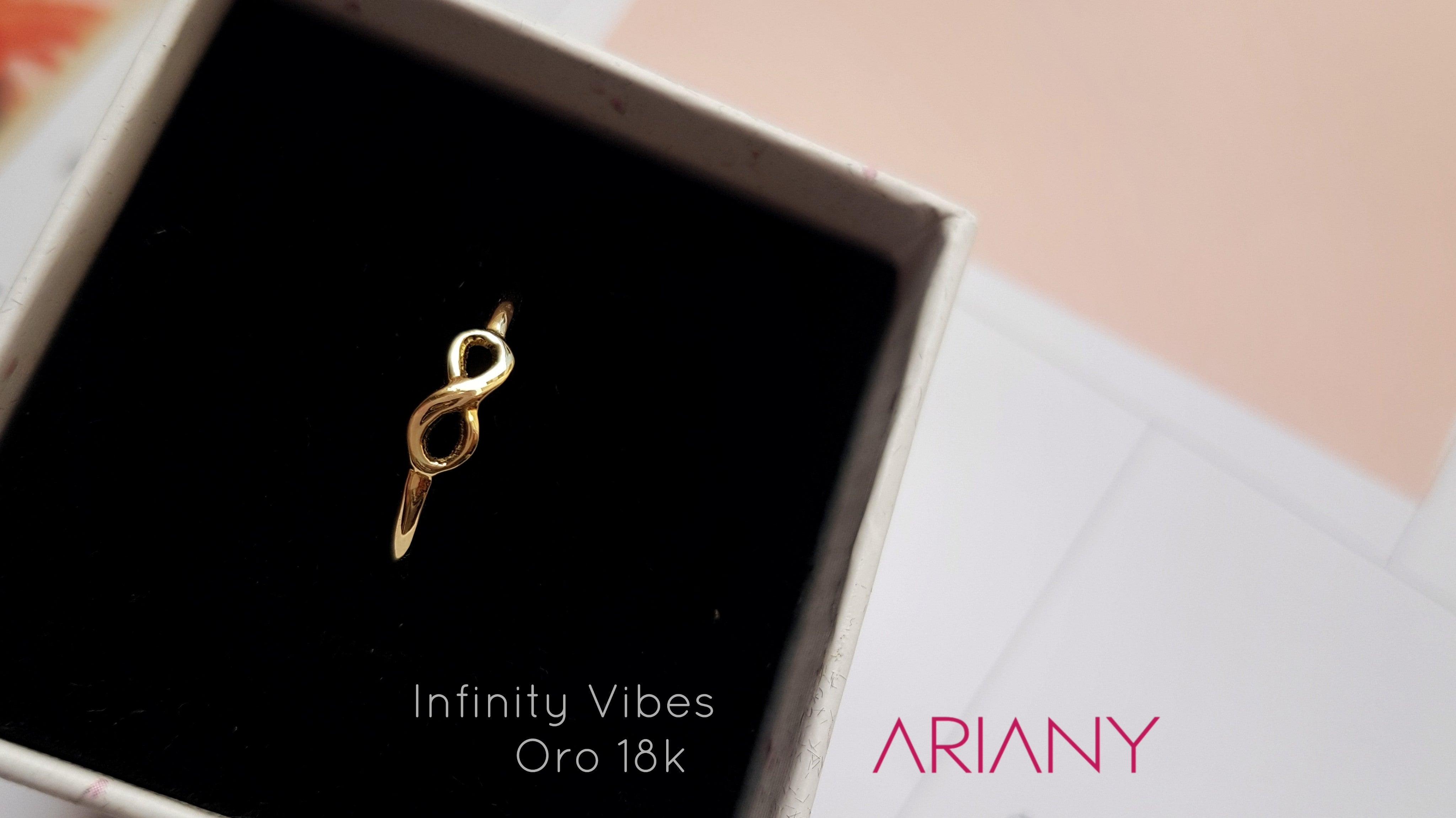 Anillo Infinito - Oro 18k