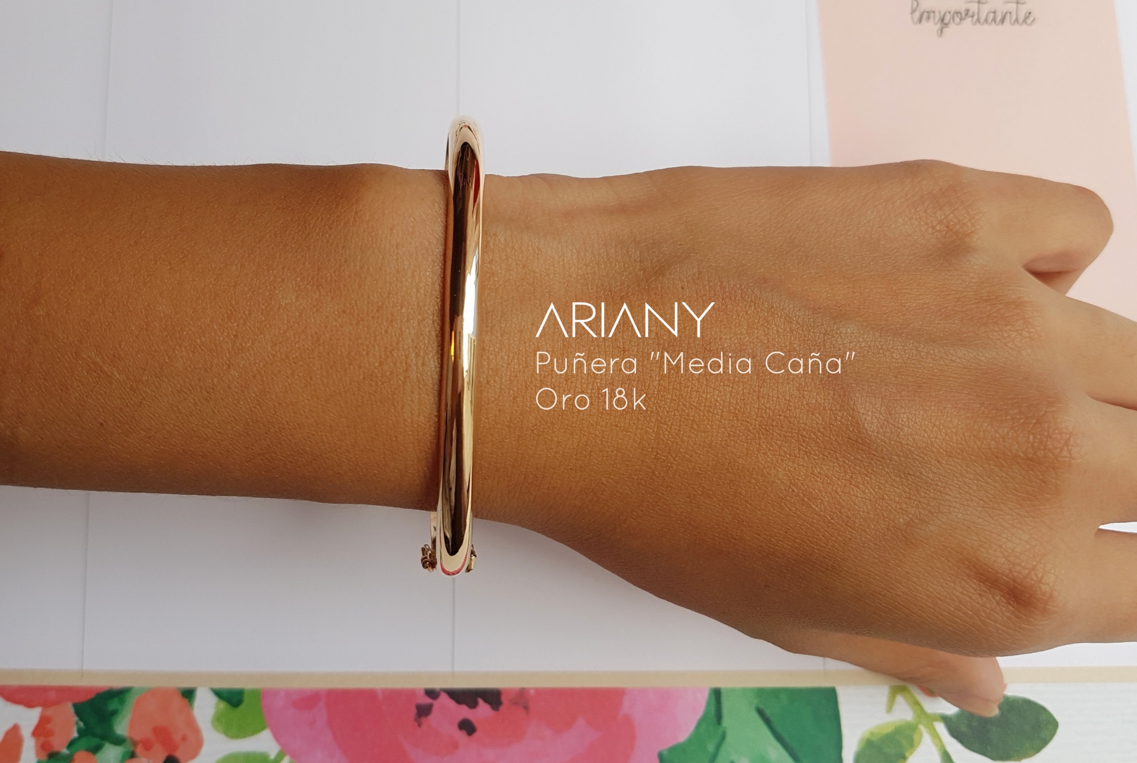 Puñera Oval Media Caña - Oro 18k
