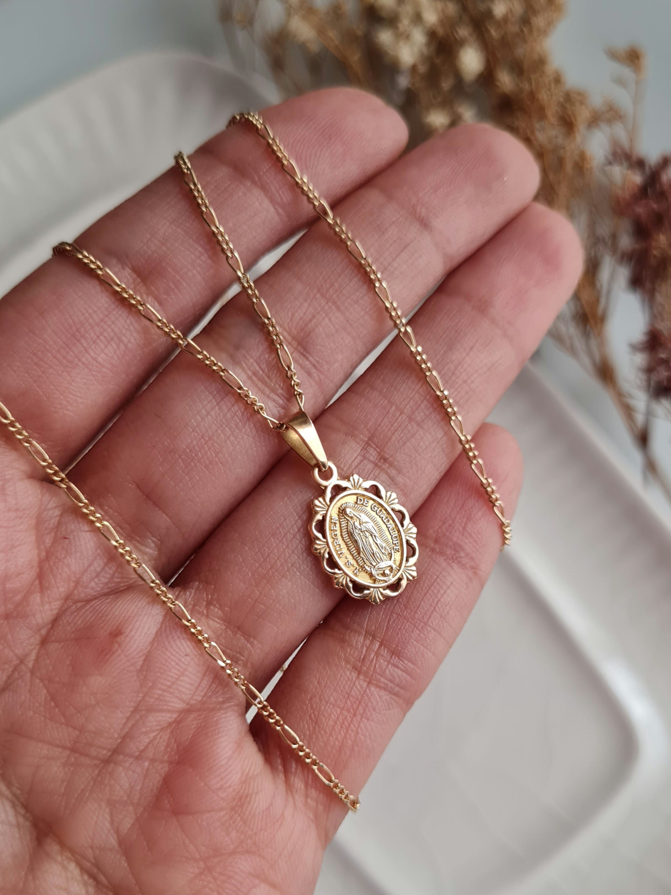 Dije Virgen de Guadalupe - Oro 18k