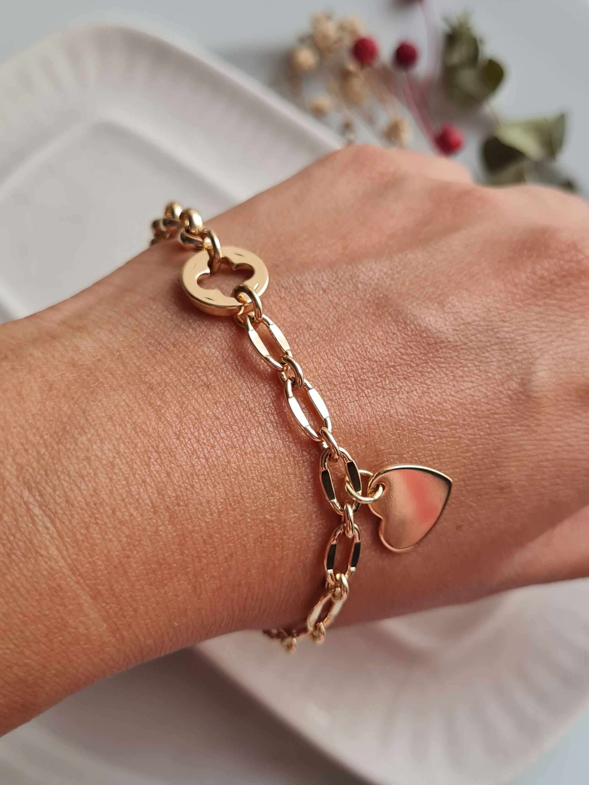 Pulsera Corazon & Flor - Golden