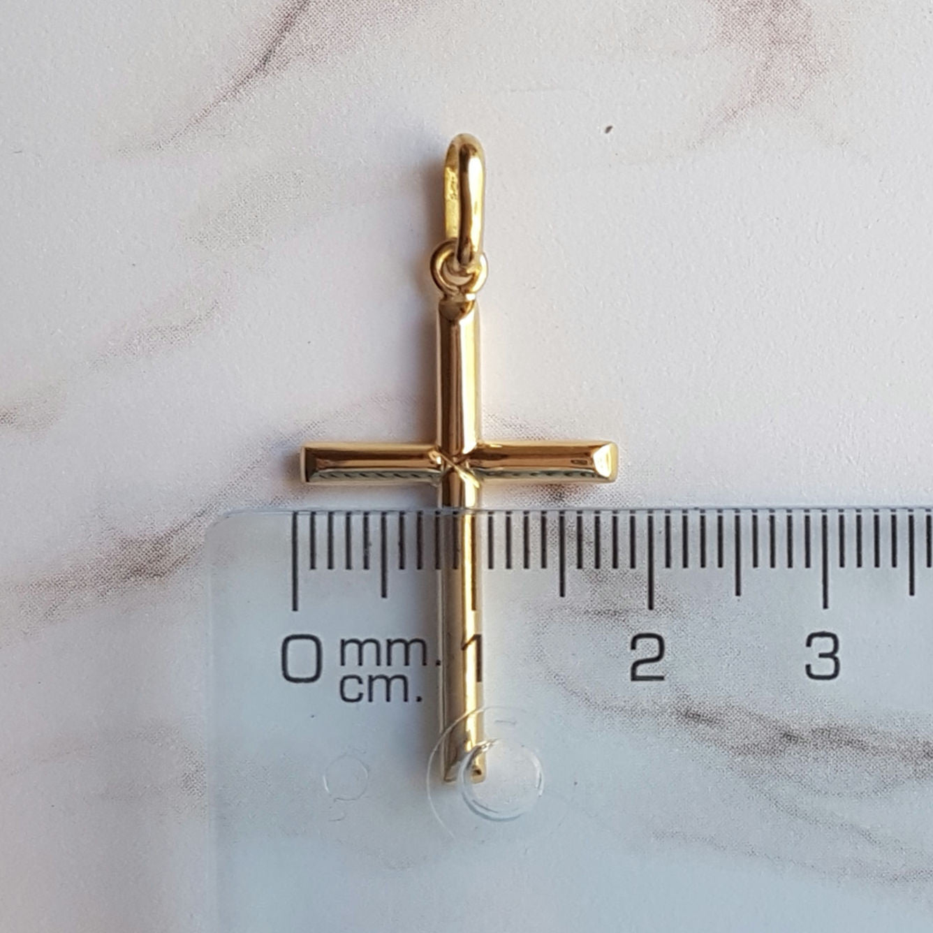 Dije Cruz Tubo - Oro 18k