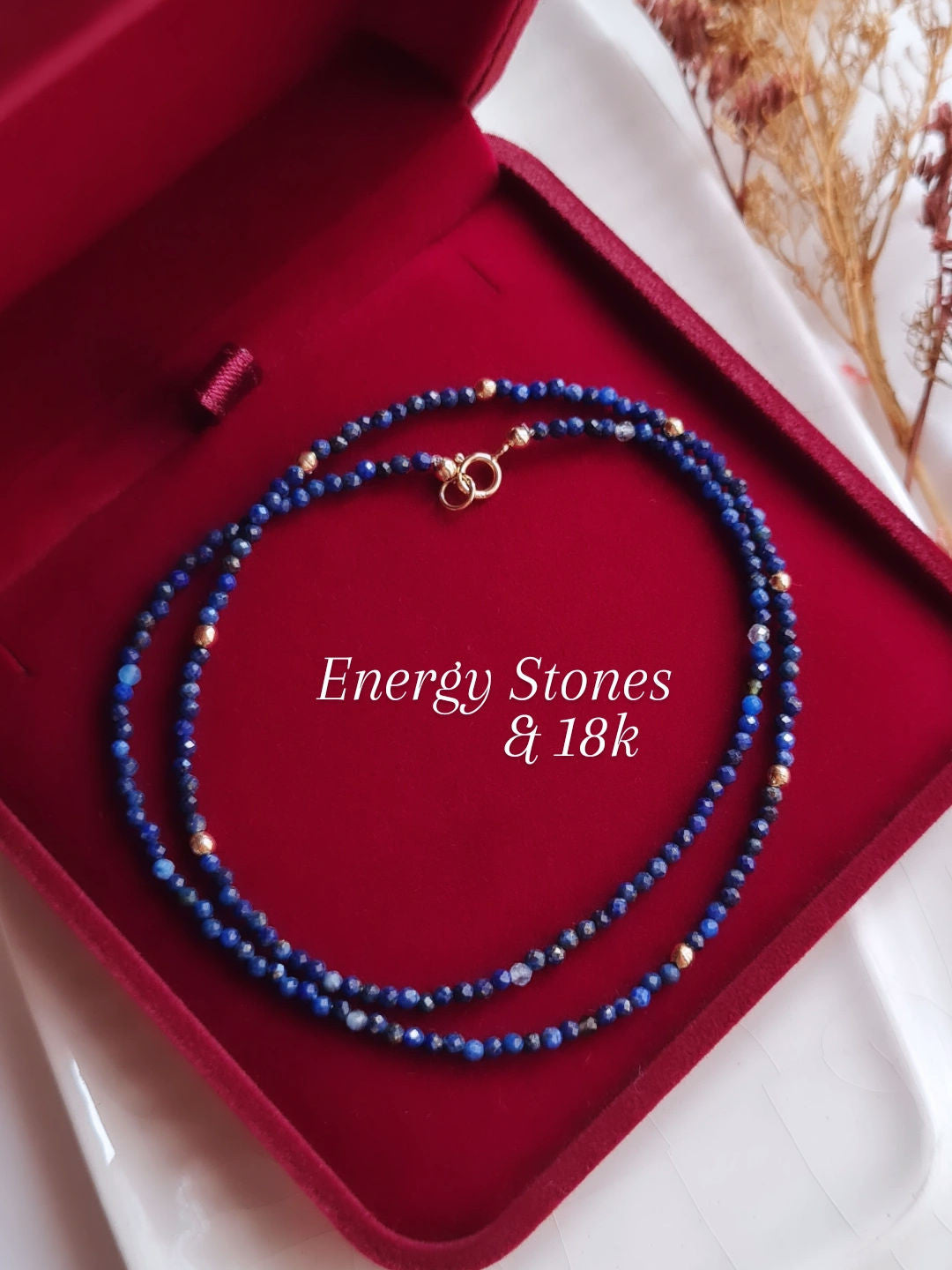 Gargantilla Energy Lapislazuli: Comunicacion e Intuición - Oro 18k
