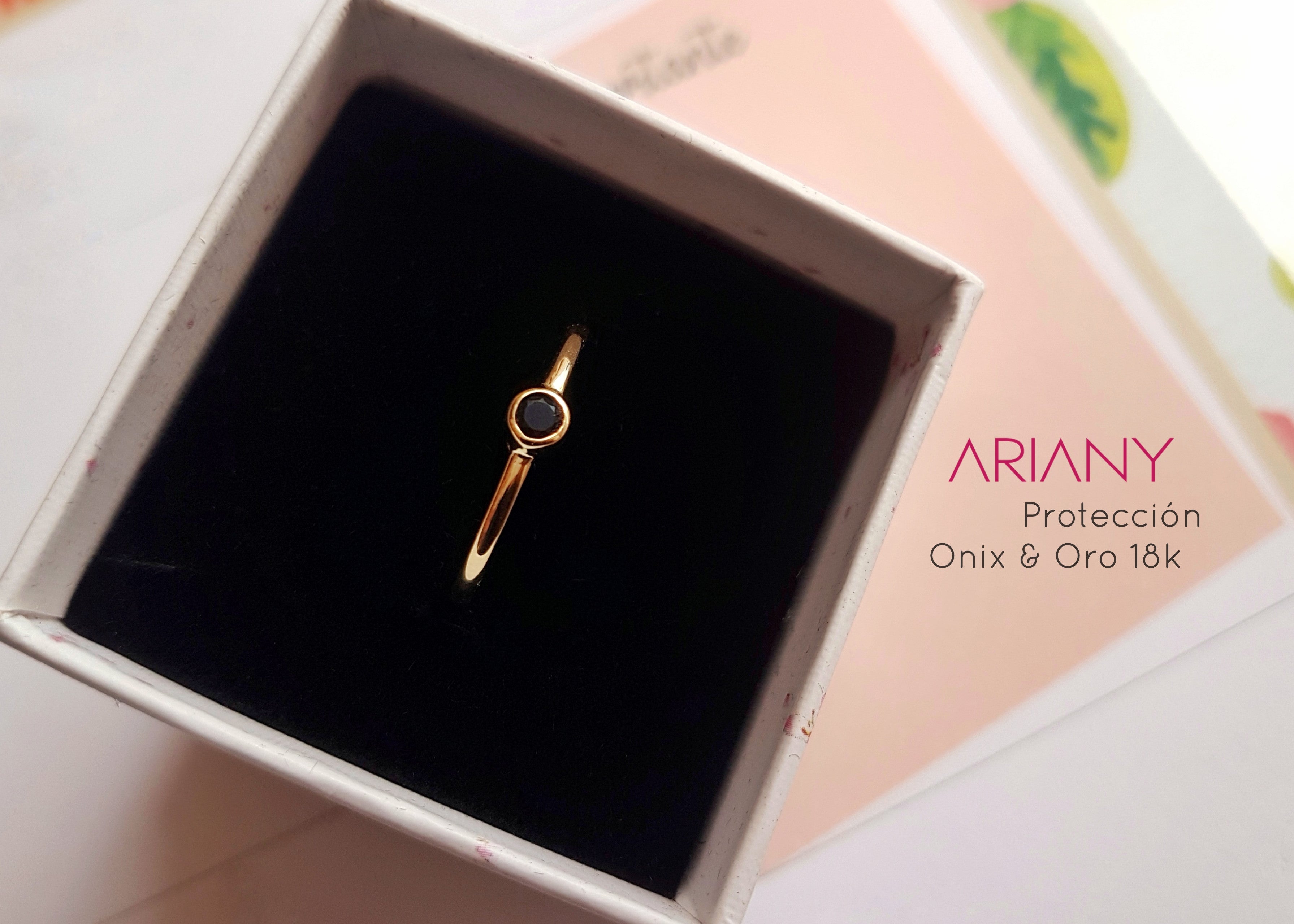 Anillo Onix Sparkle - Oro 18k