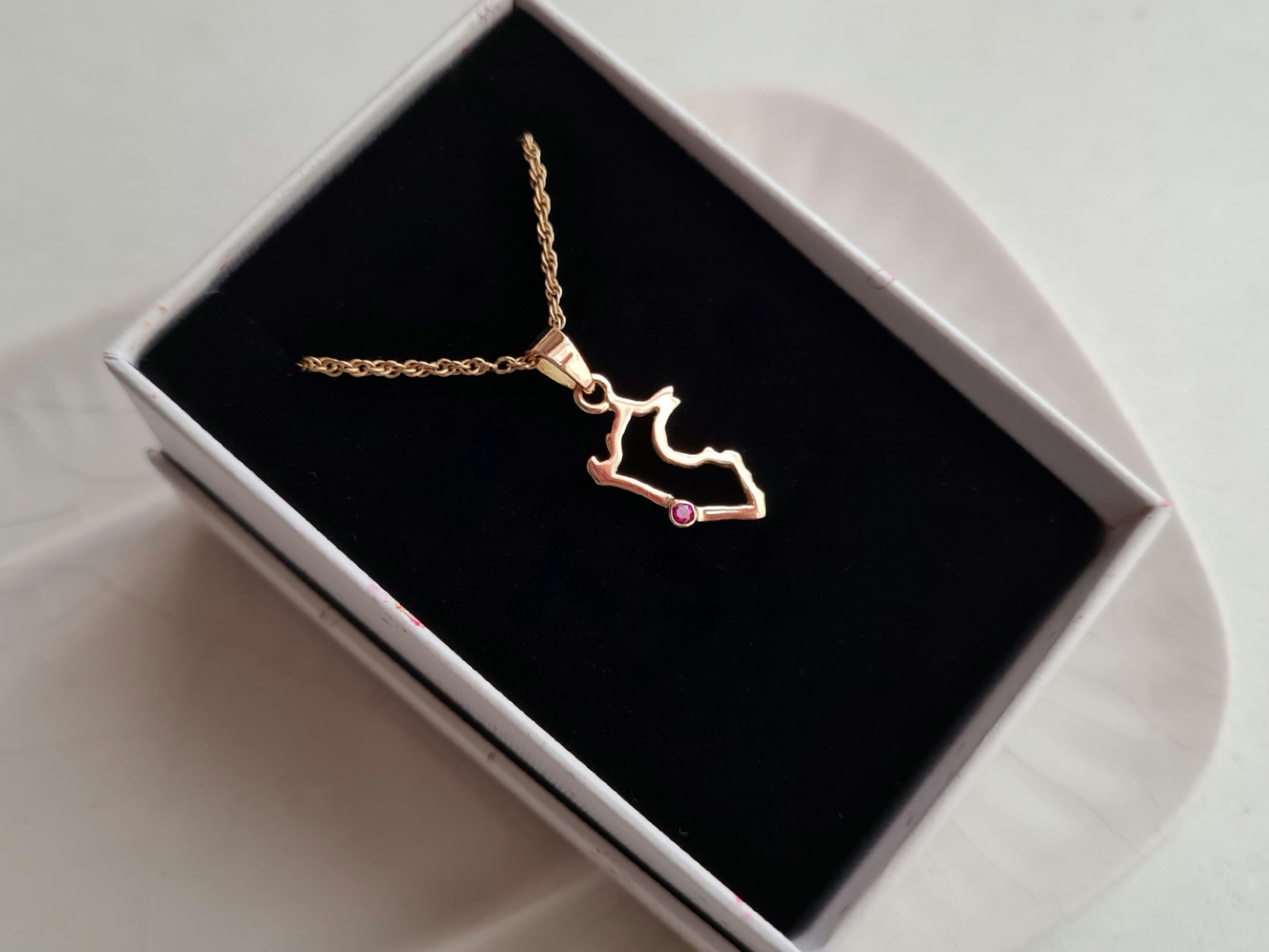 Dije Mapa Peru - Oro 18k