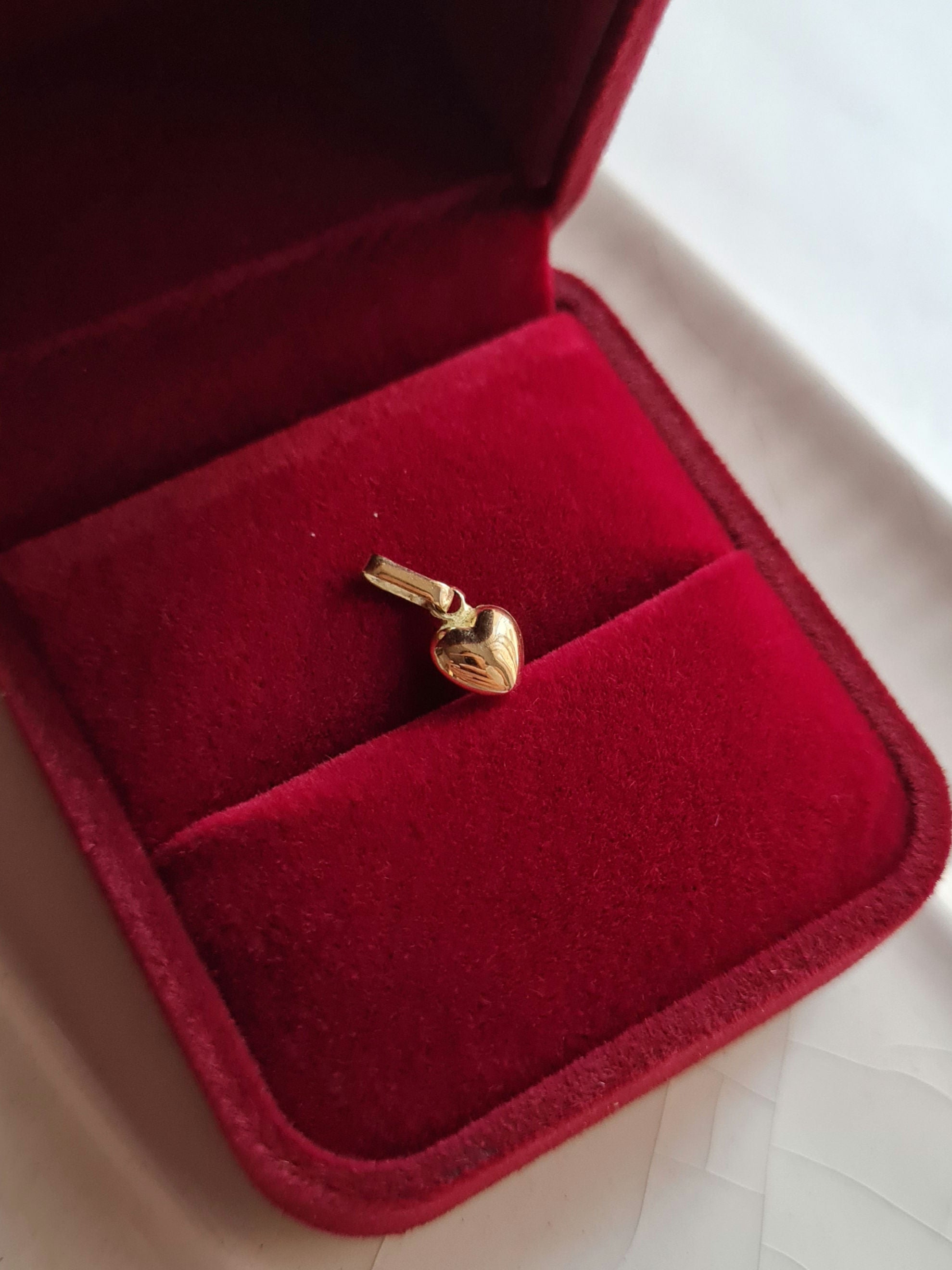 Dije Corazon Bombacho Charm - Oro 18k