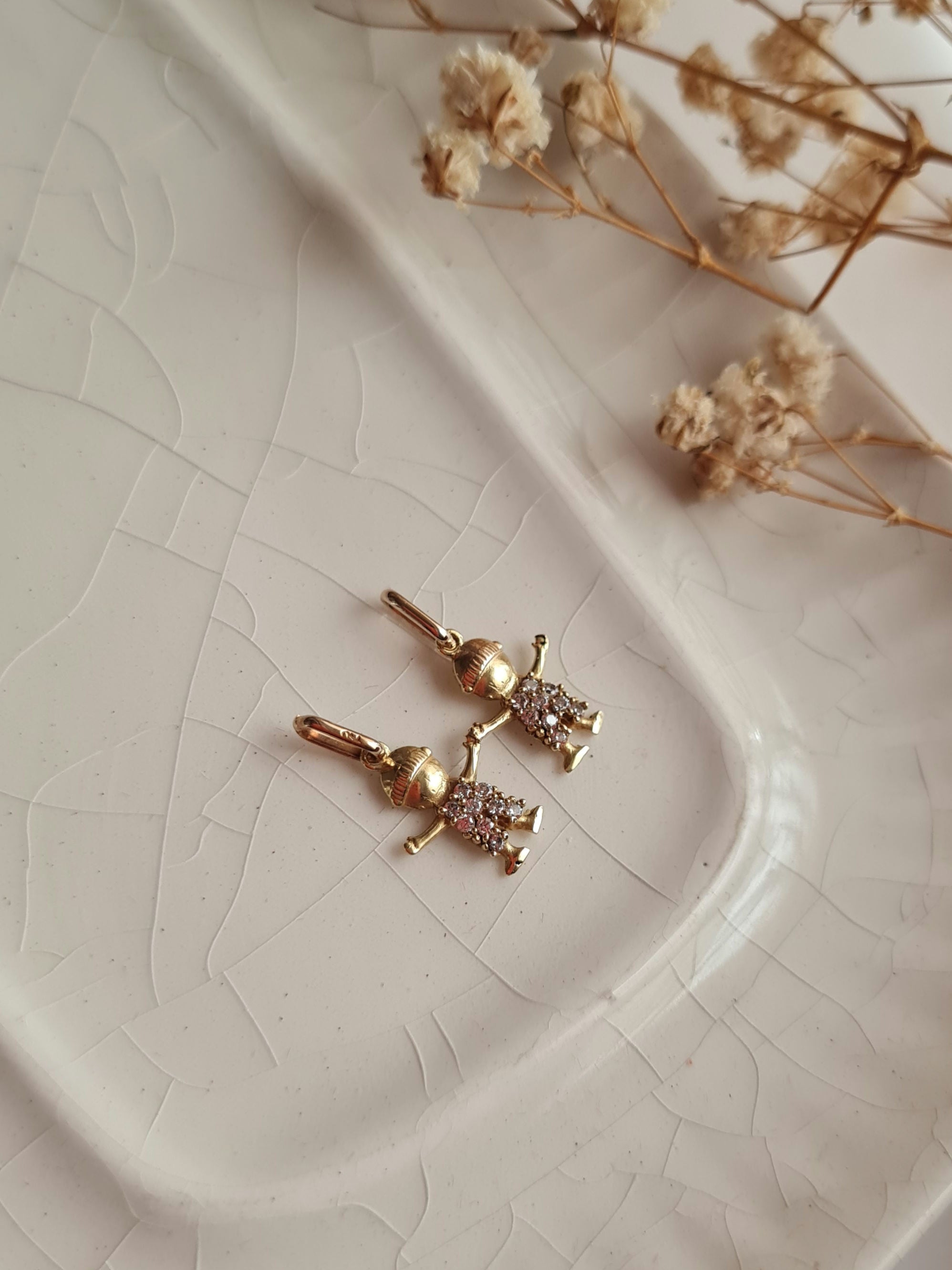 Dije Niño Sparkle Italiano - Oro 18k