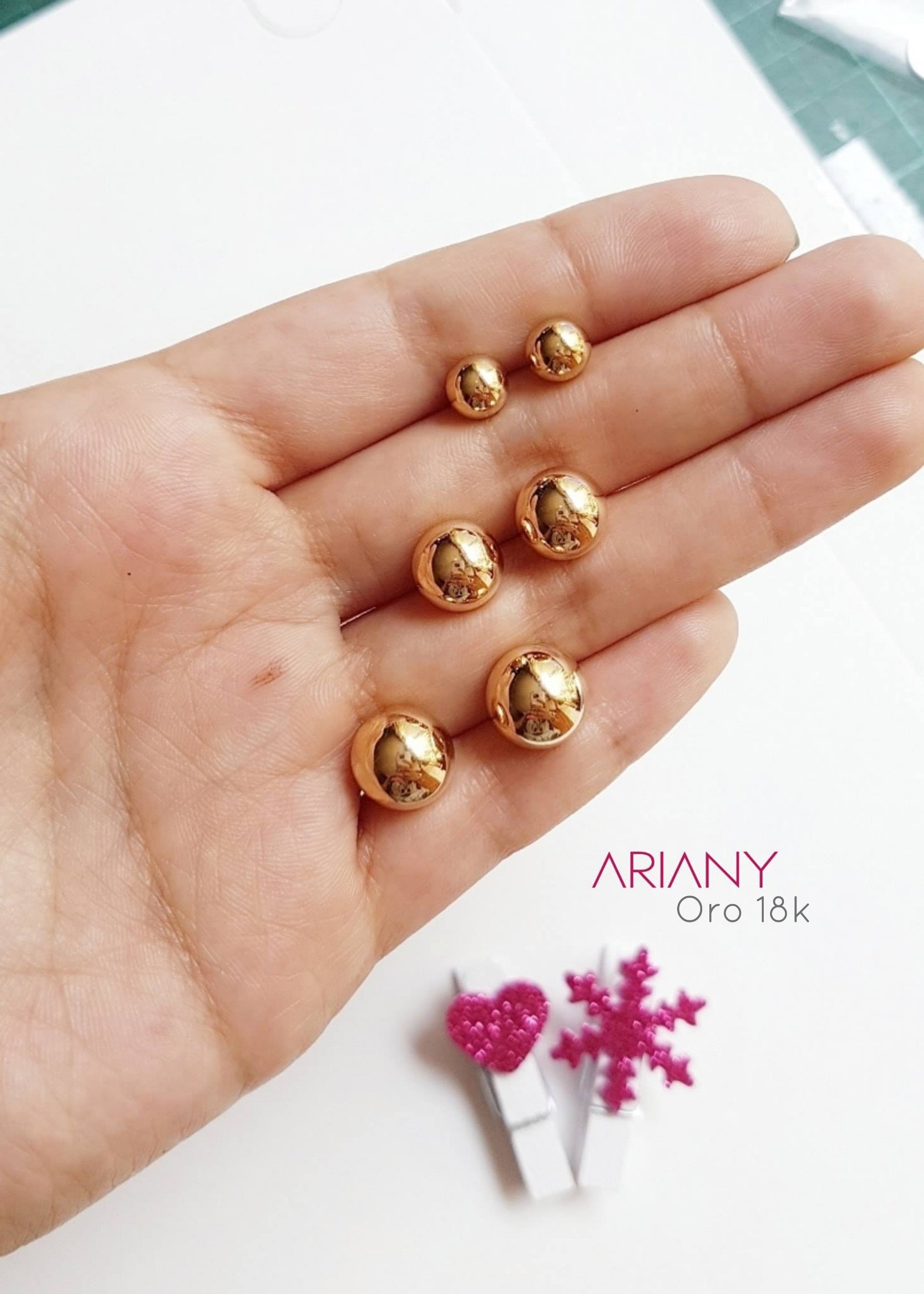 Arete Bola - Oro 18K