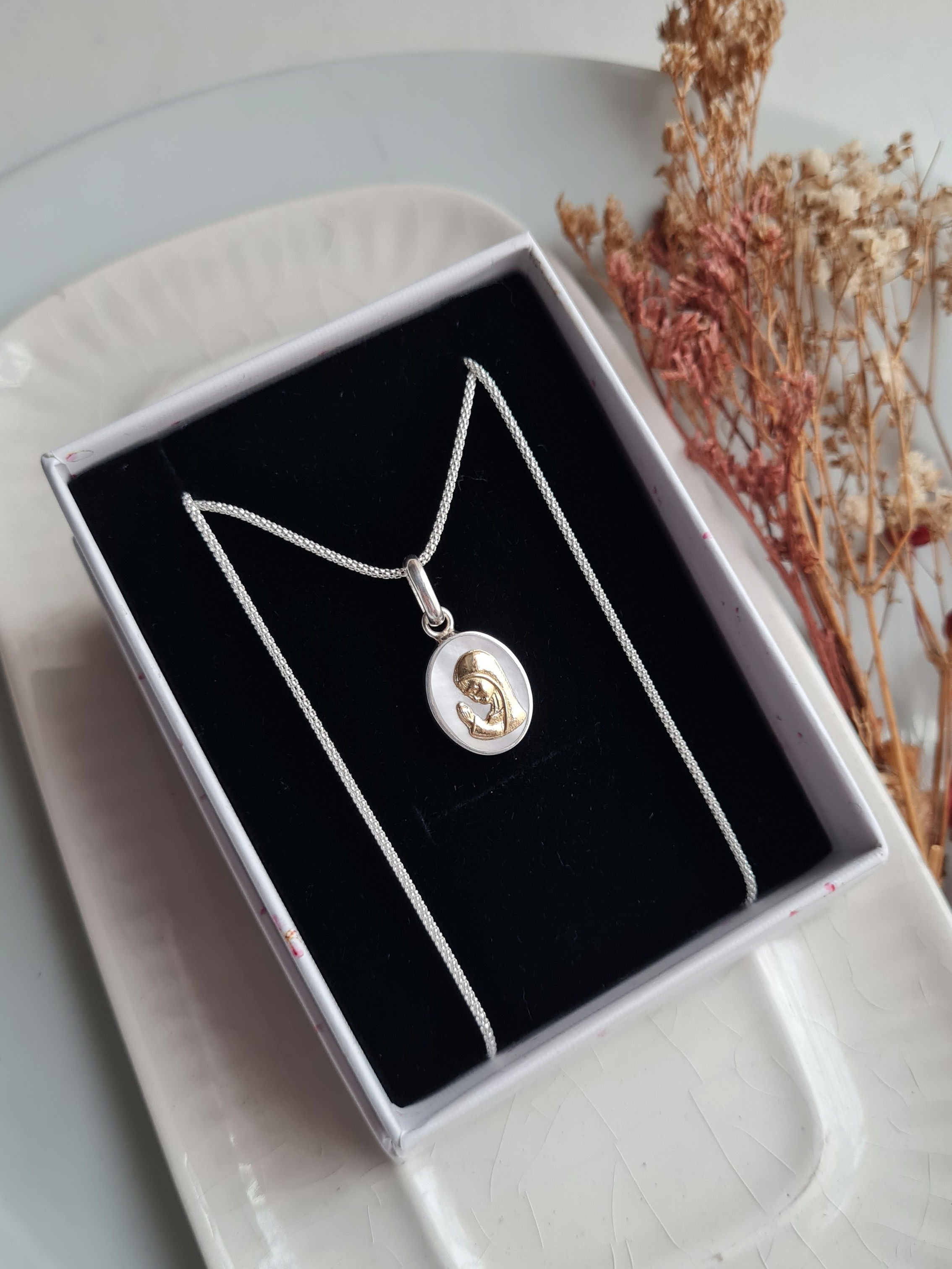 Cadena Virgen Madonna Nacar - P925/950 & 18k