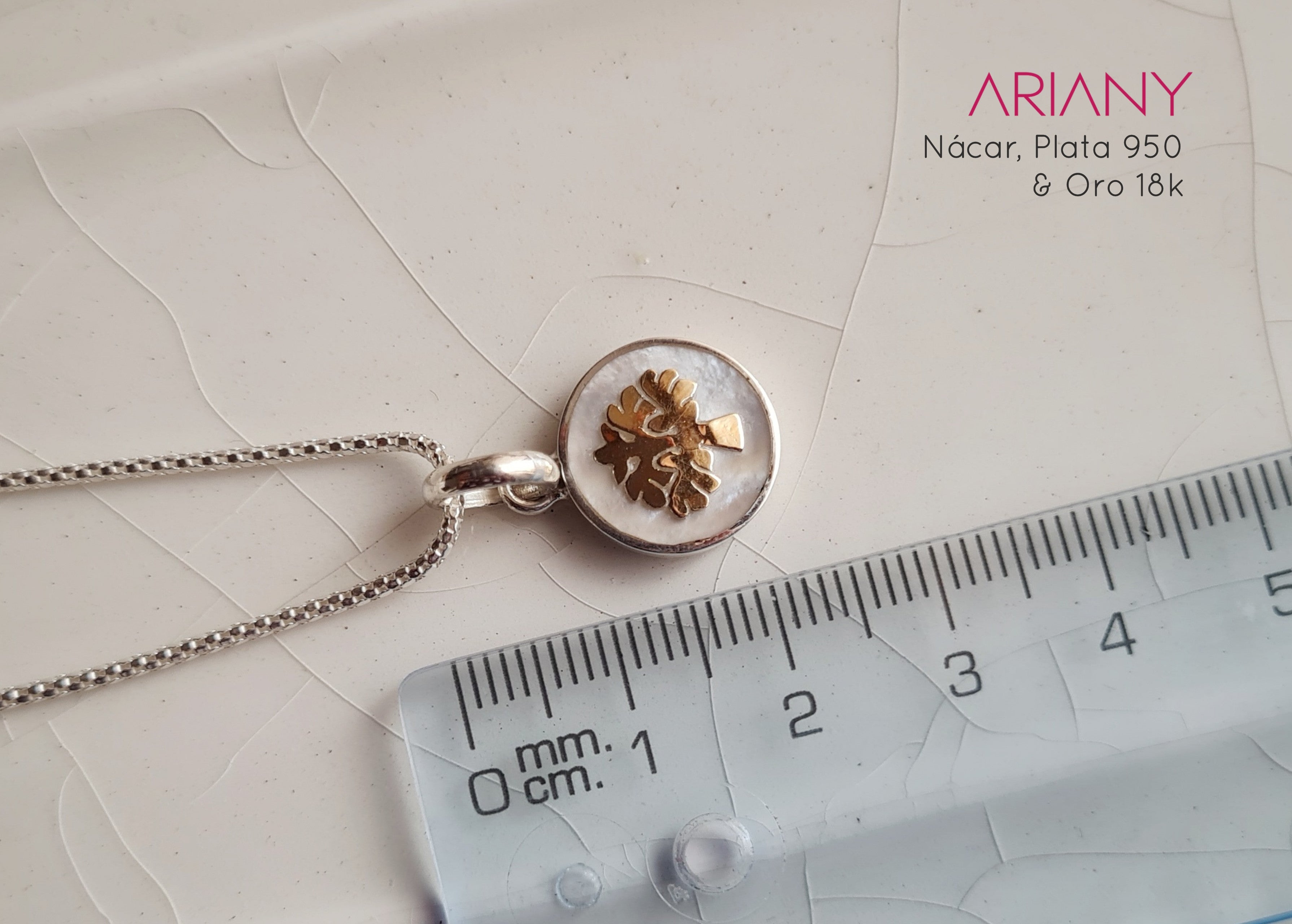 Cadena Angel, Guadalupe, Árbol y Madonna - Nacar, Plata y Oro 18k