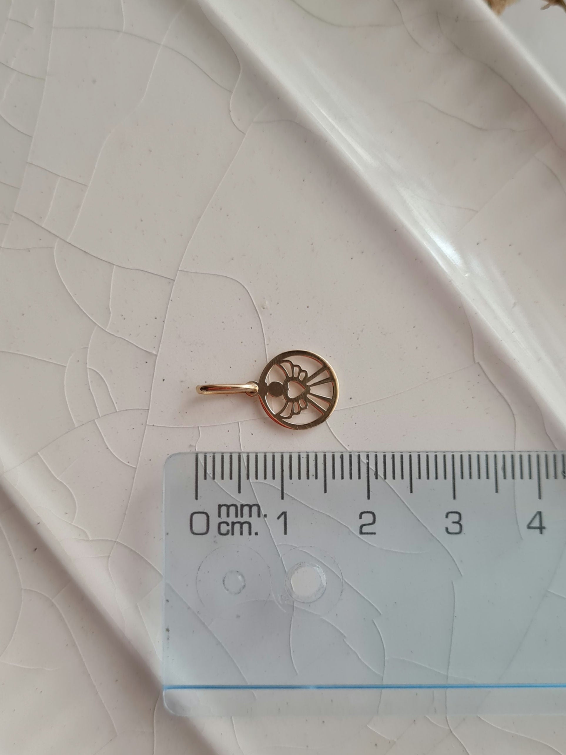 Dije Angel c/Corazón - Oro 18k
