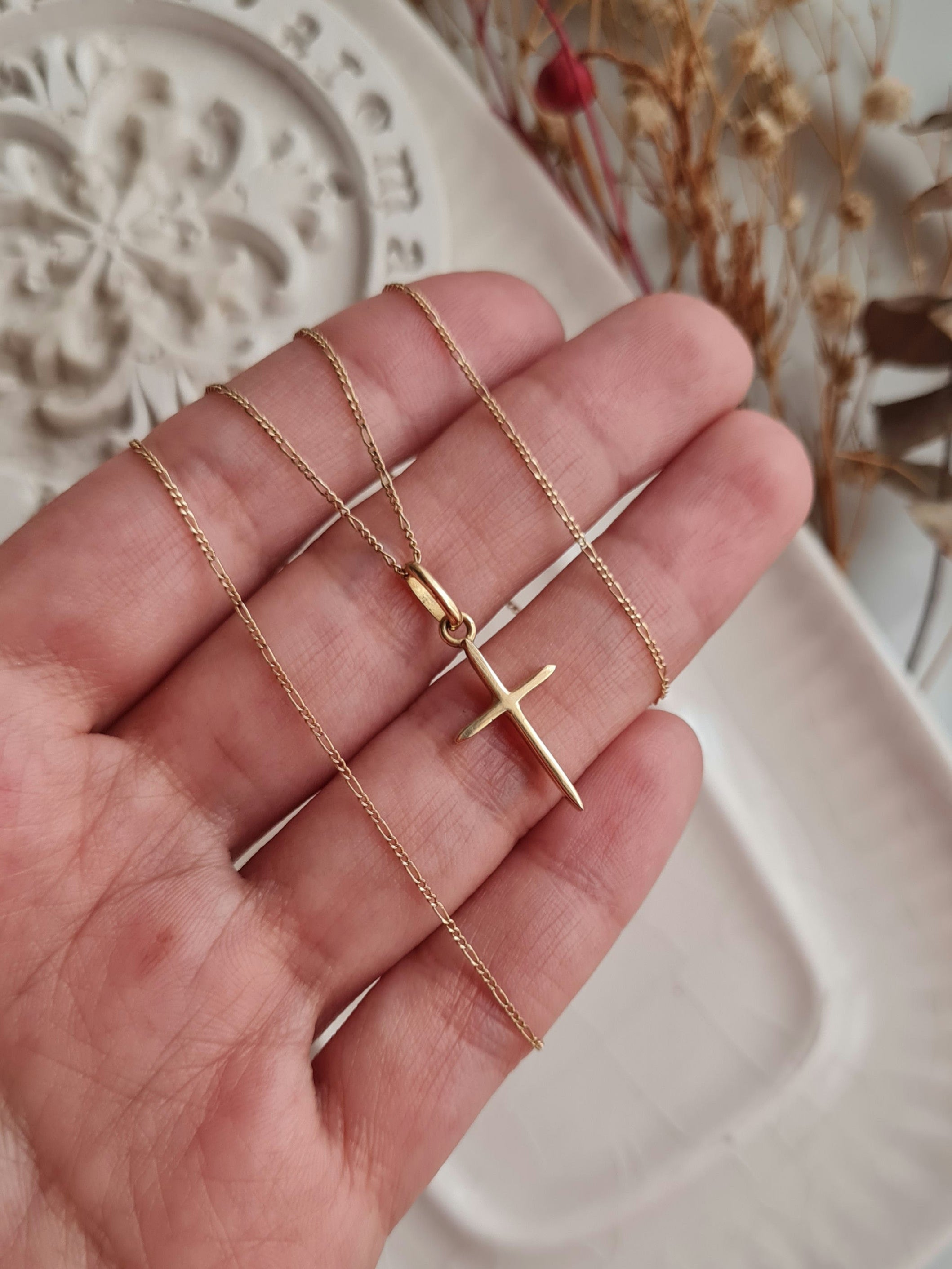 Dije Cruz Minimalista - Oro 18k