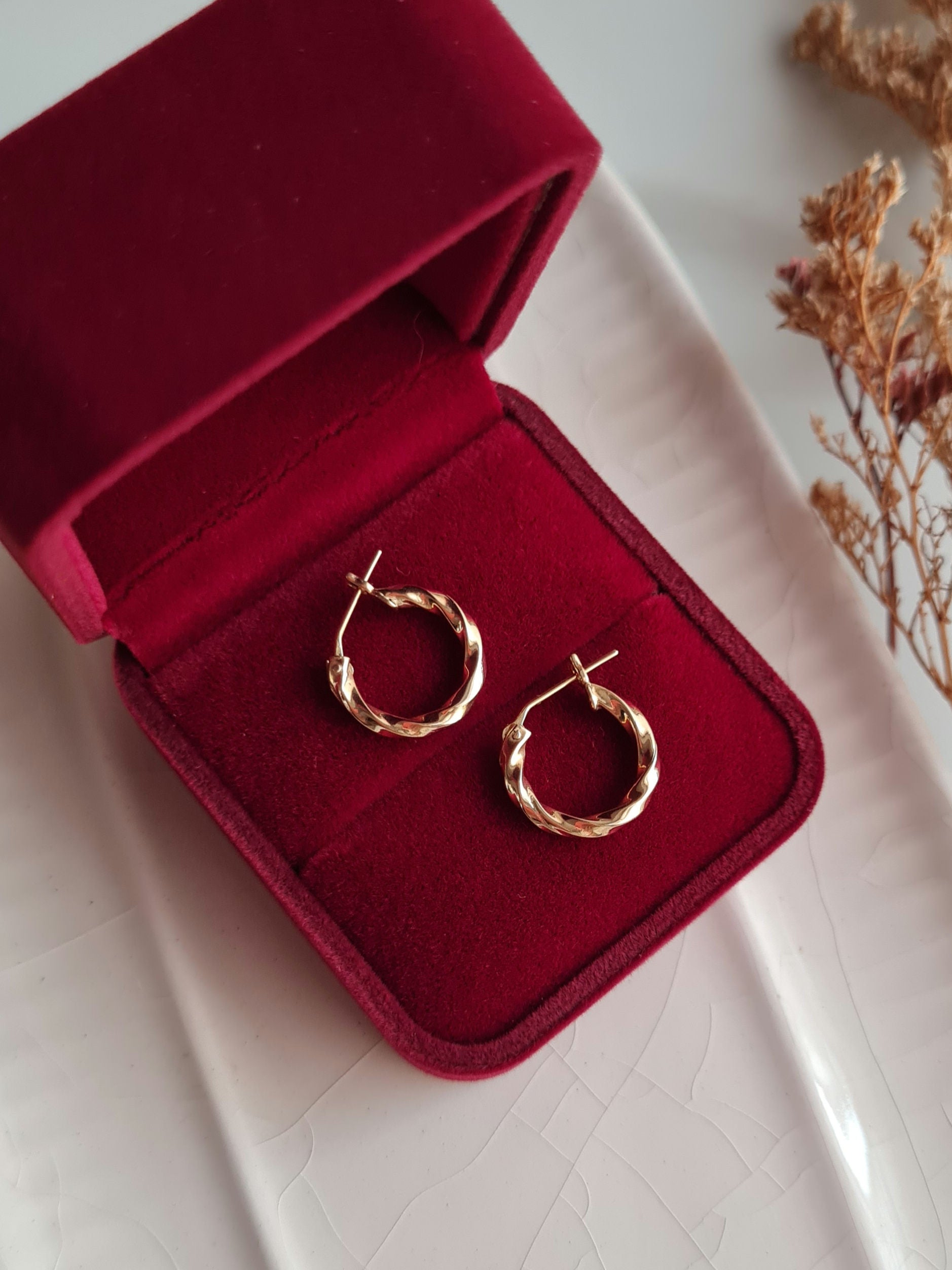 Argollas Japonesas Entorchadas - Oro 18k