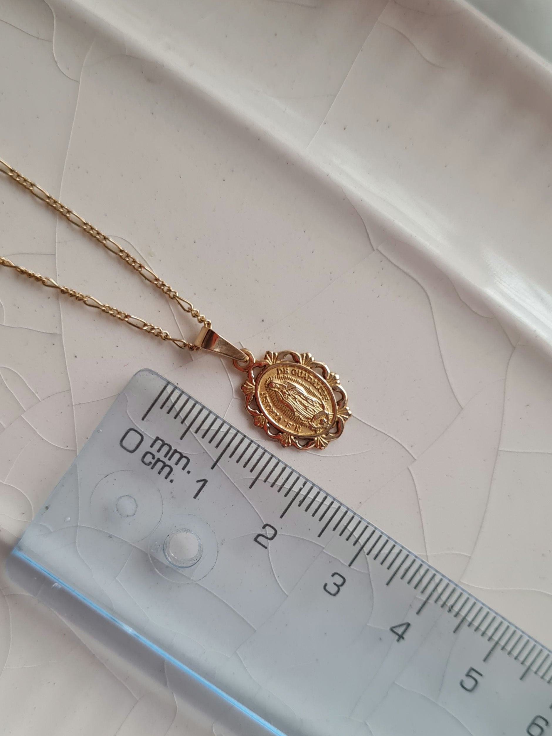 Dije Virgen de Guadalupe - Oro 18k