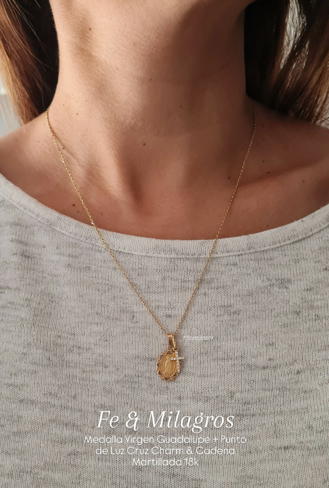 Dije Cruz Charm - Oro 18k