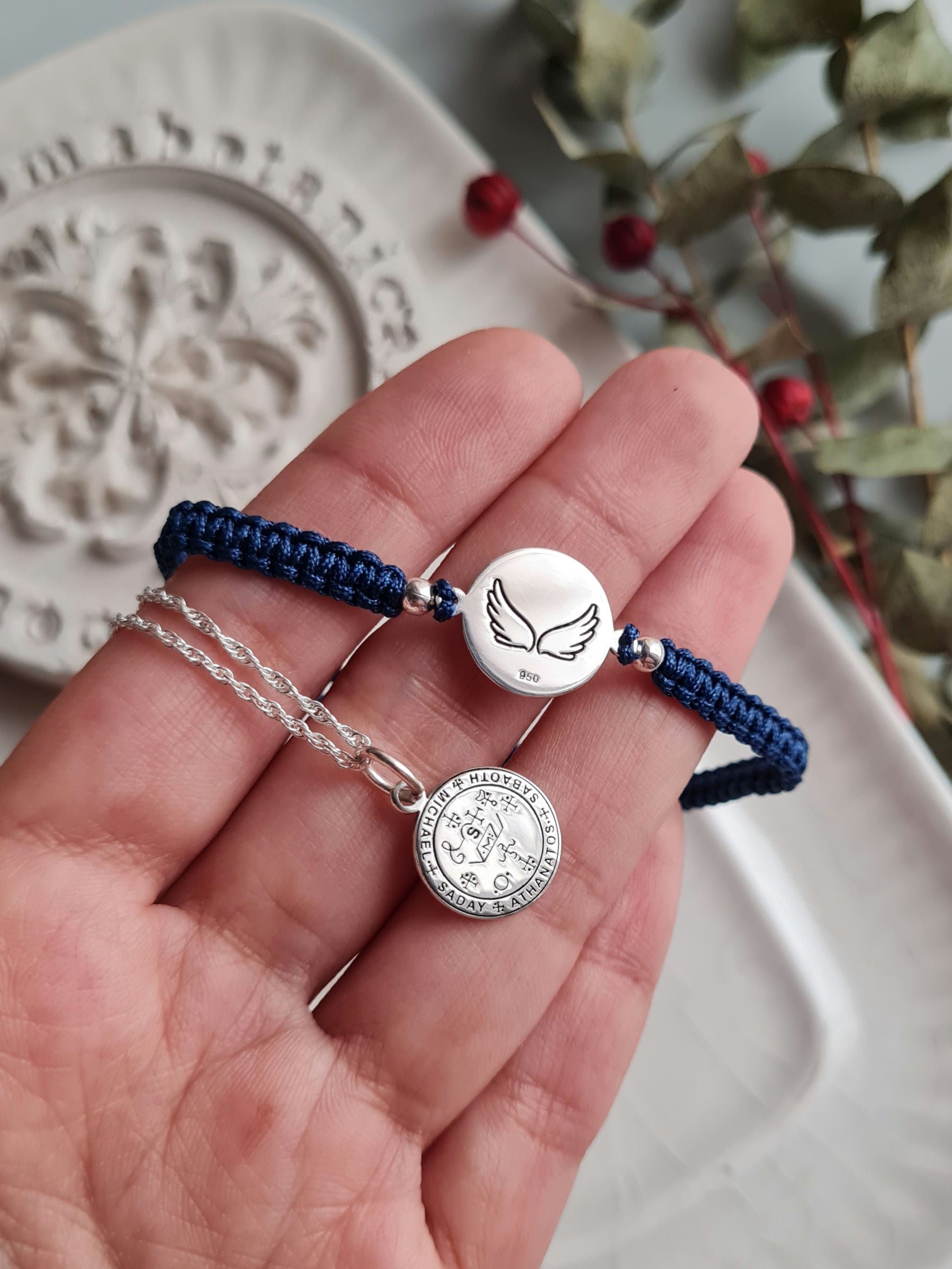 Pulsera tejida Sello Arcangel Miguel - P950