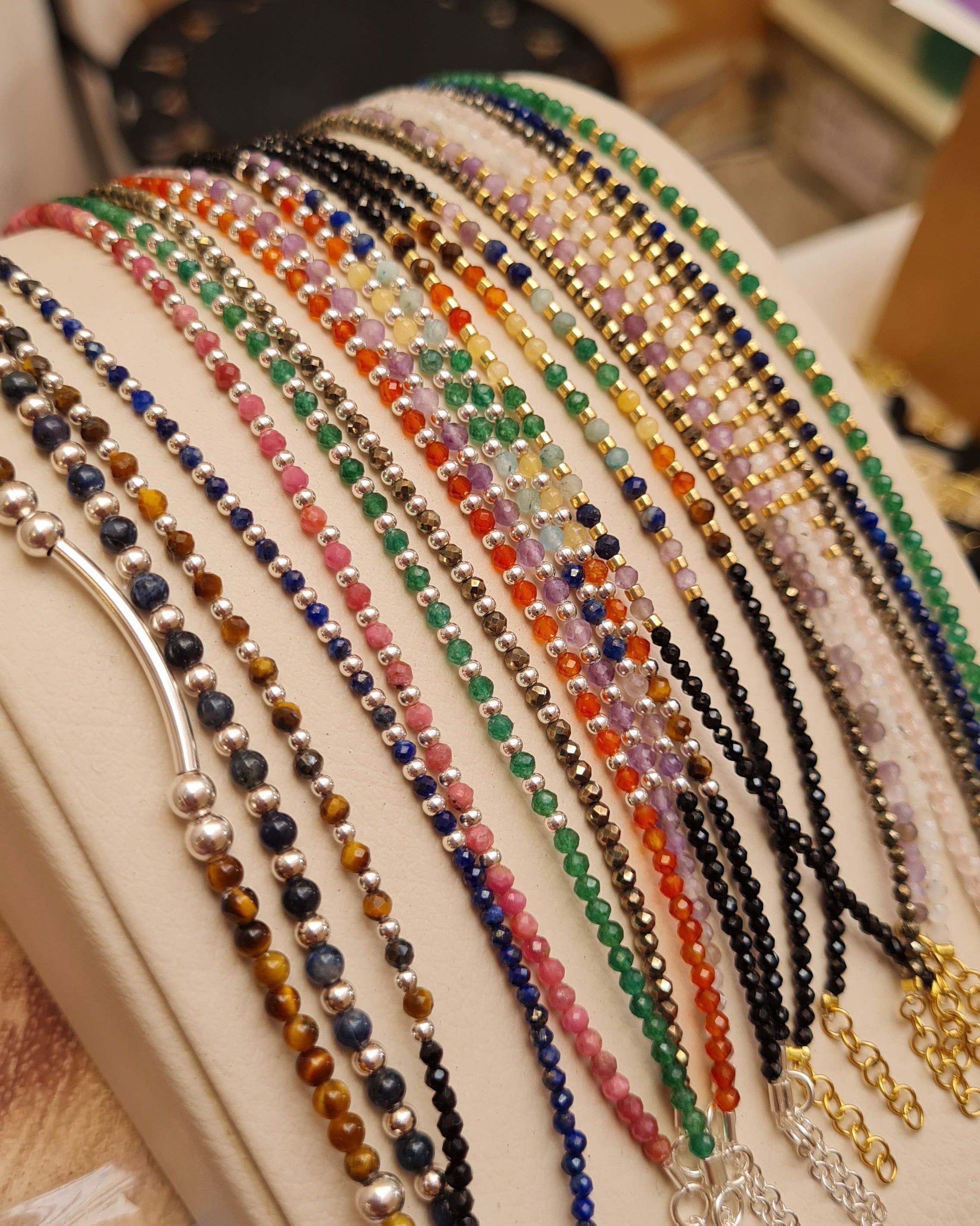 Pulsera Minimalista Piedras Naturales Dainty - P925
