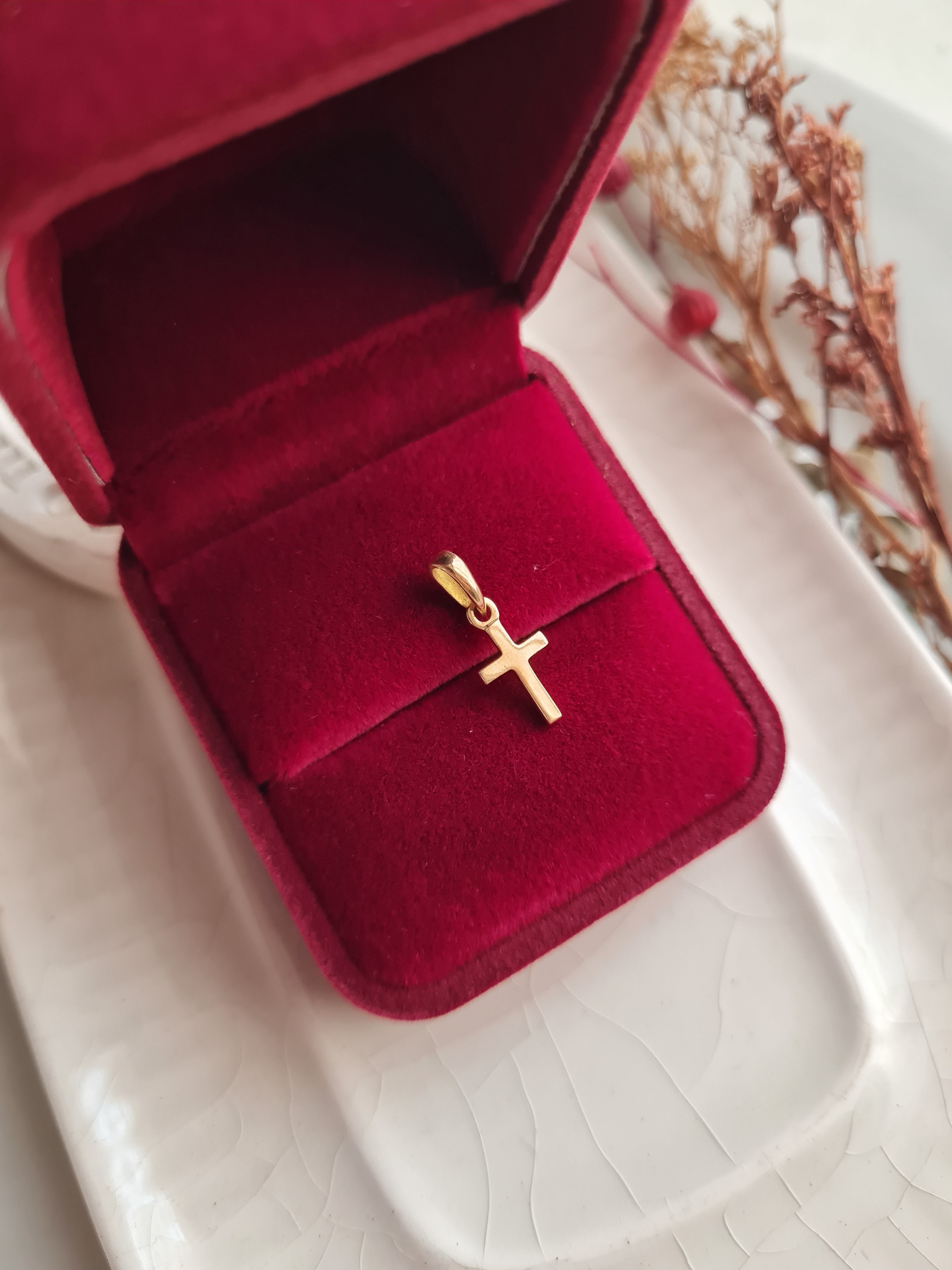Dije Cruz Charm  - Oro 18k