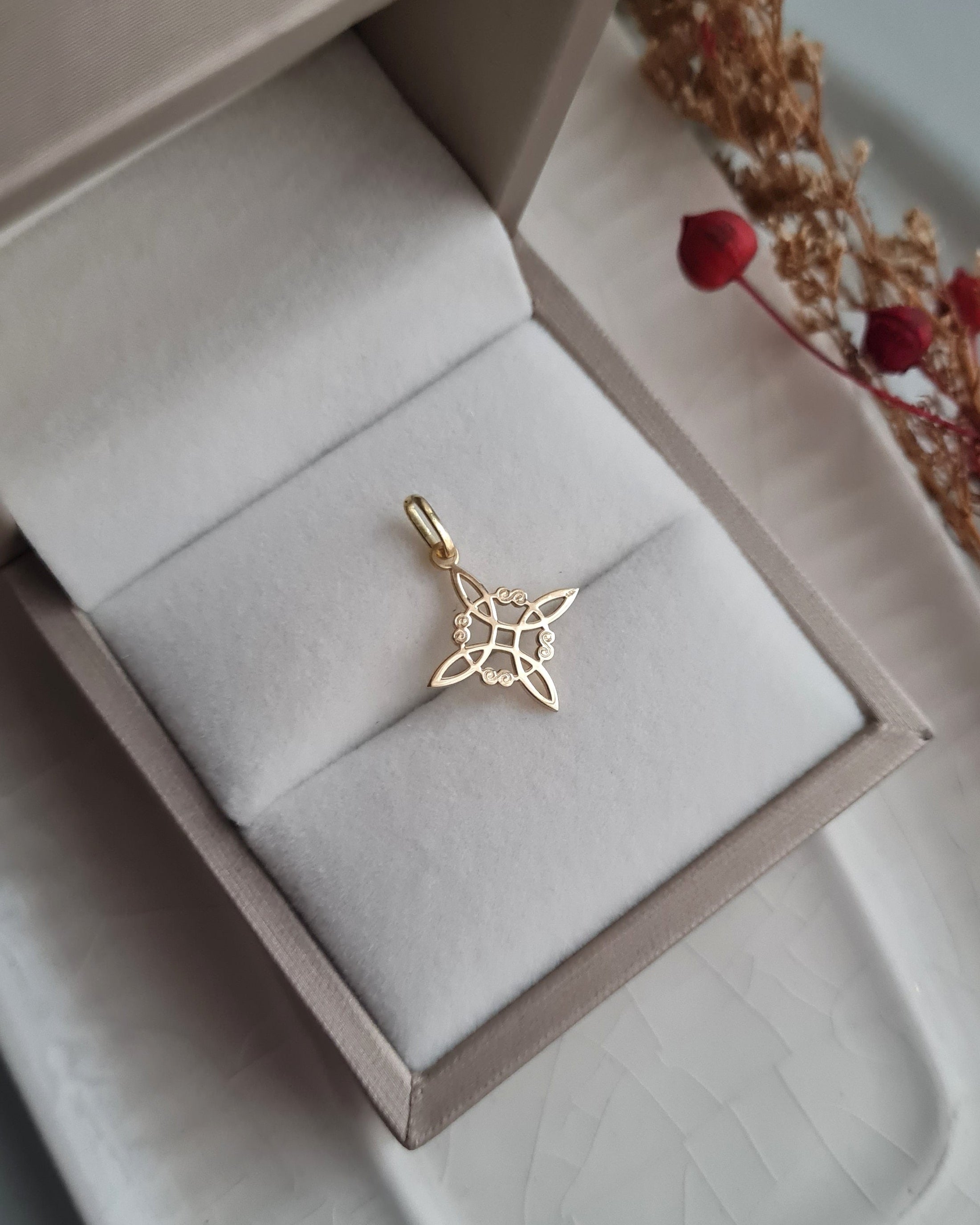 Dije Nudo de Bruja Amuleto Protección - Oro 18k