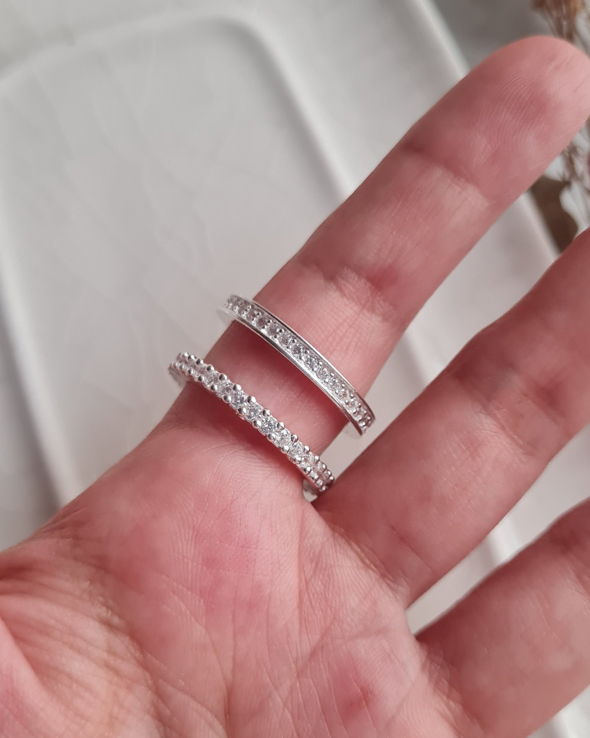 Anillo Riviere con Riel - Italiano - P25