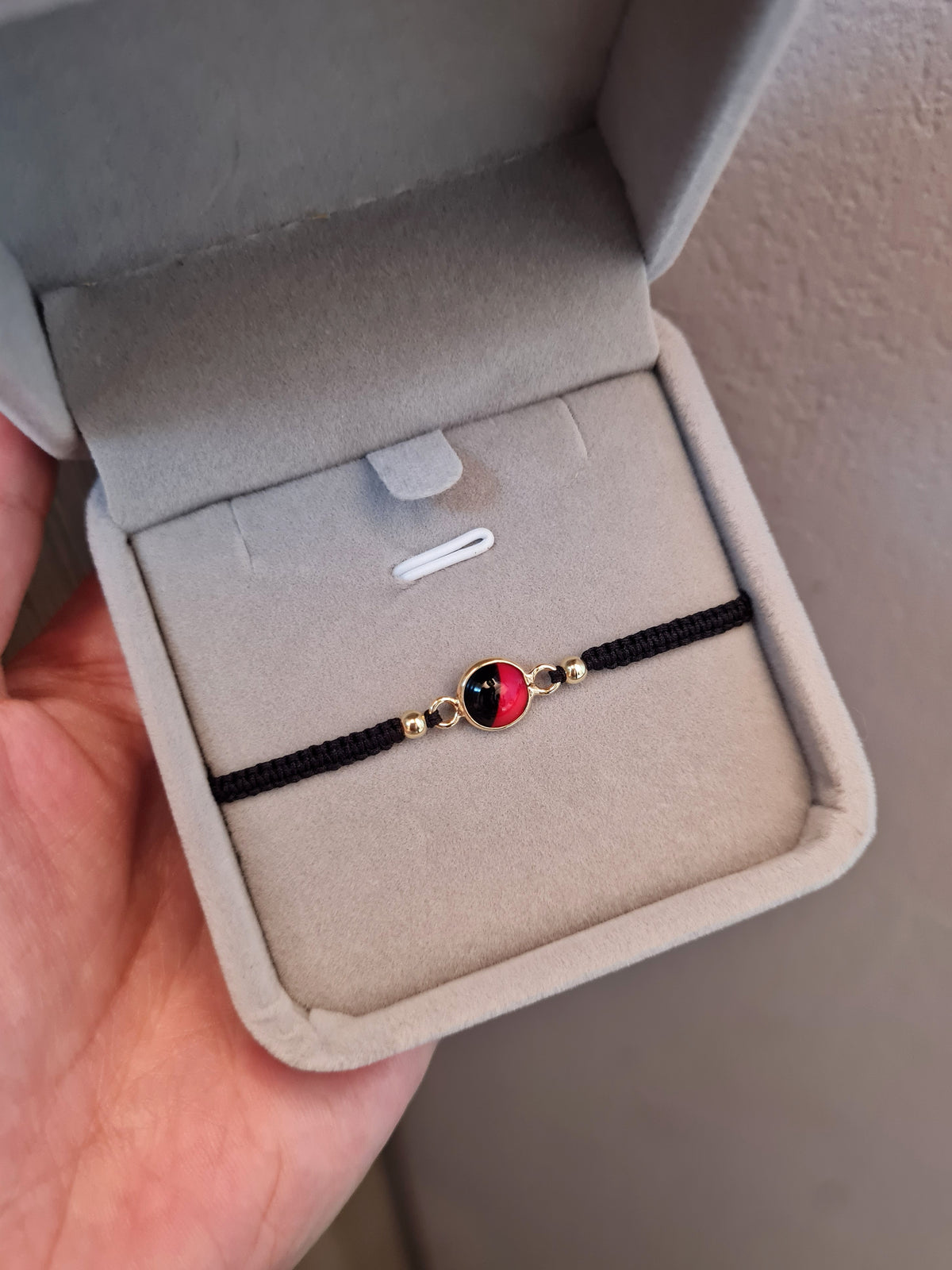 Pulsera Huayruro Tejida - Oro 18k