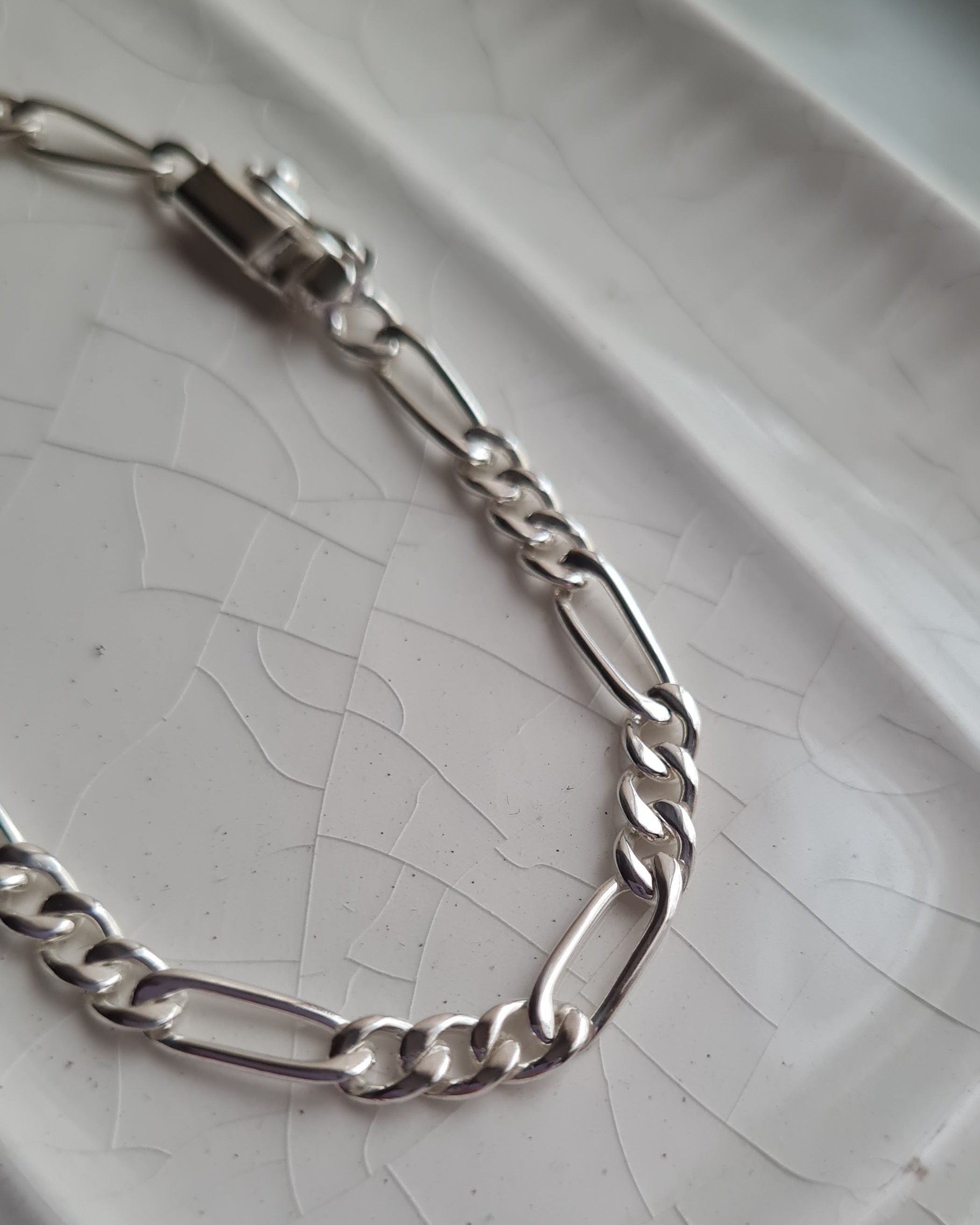 Pulsera Cartier 4mm - P950