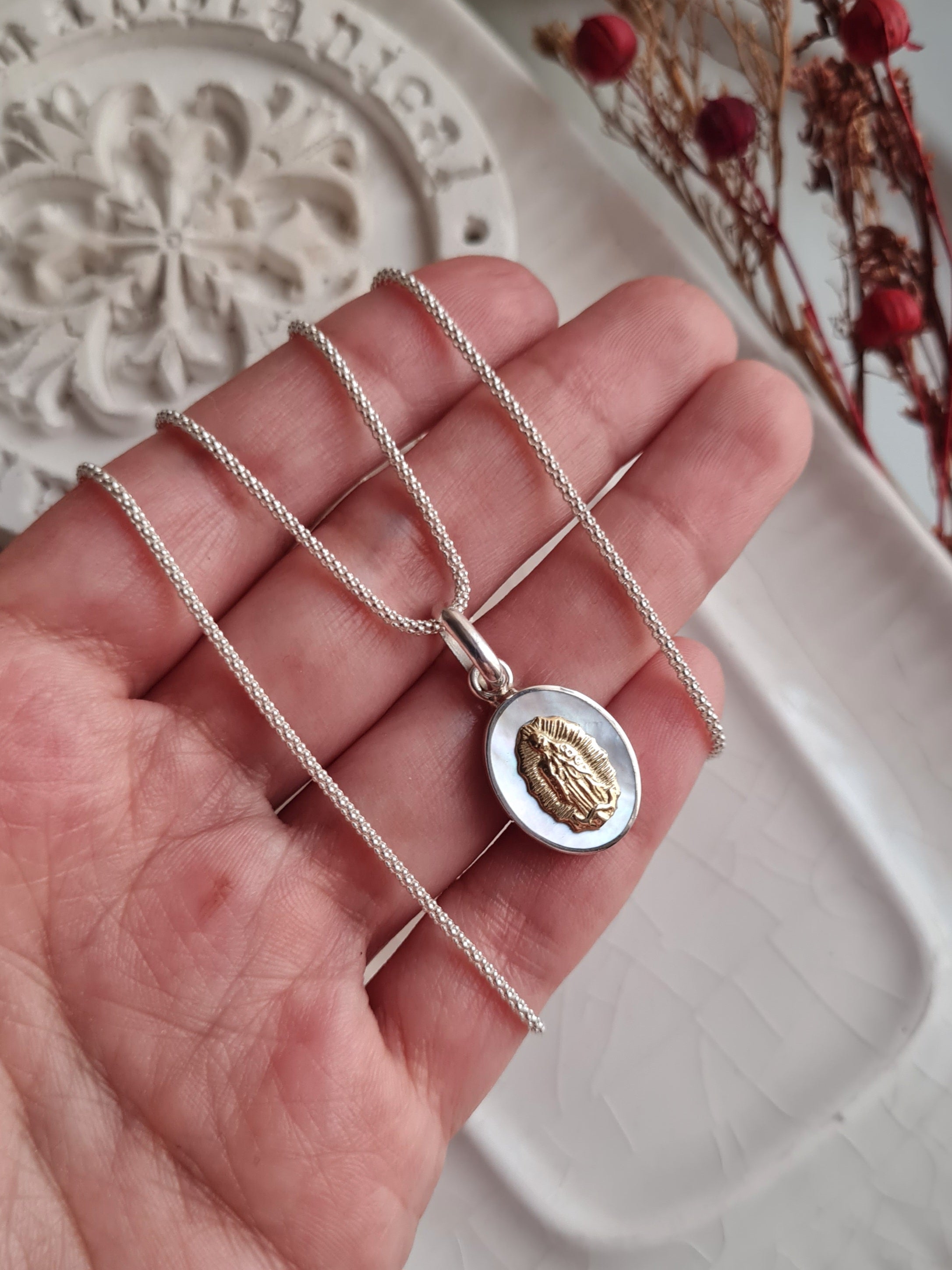 Cadena Virgen de Guadalupe Nacar - P925/950 & 18k