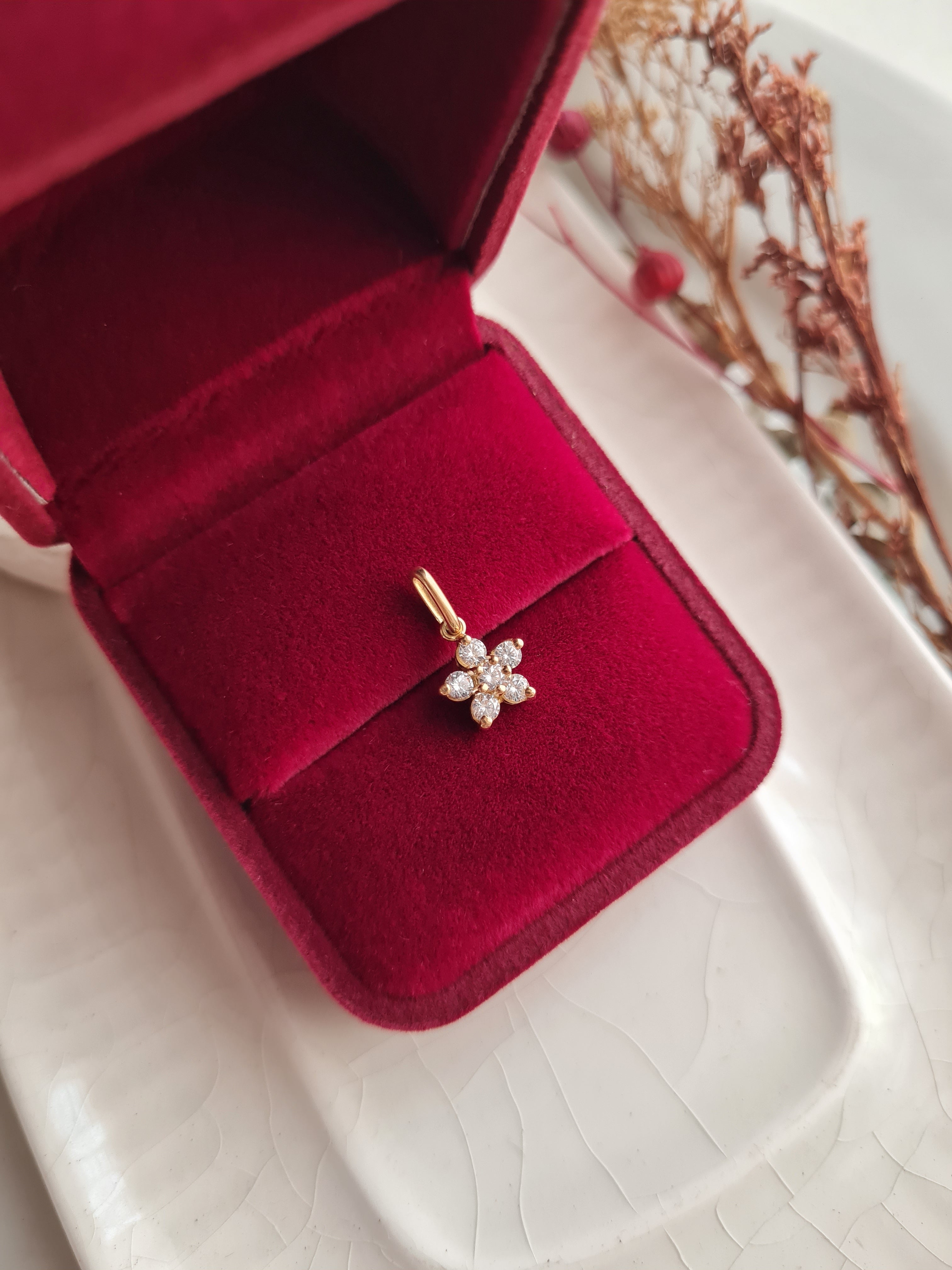 Dije Flor Sparkle - Oro 18k