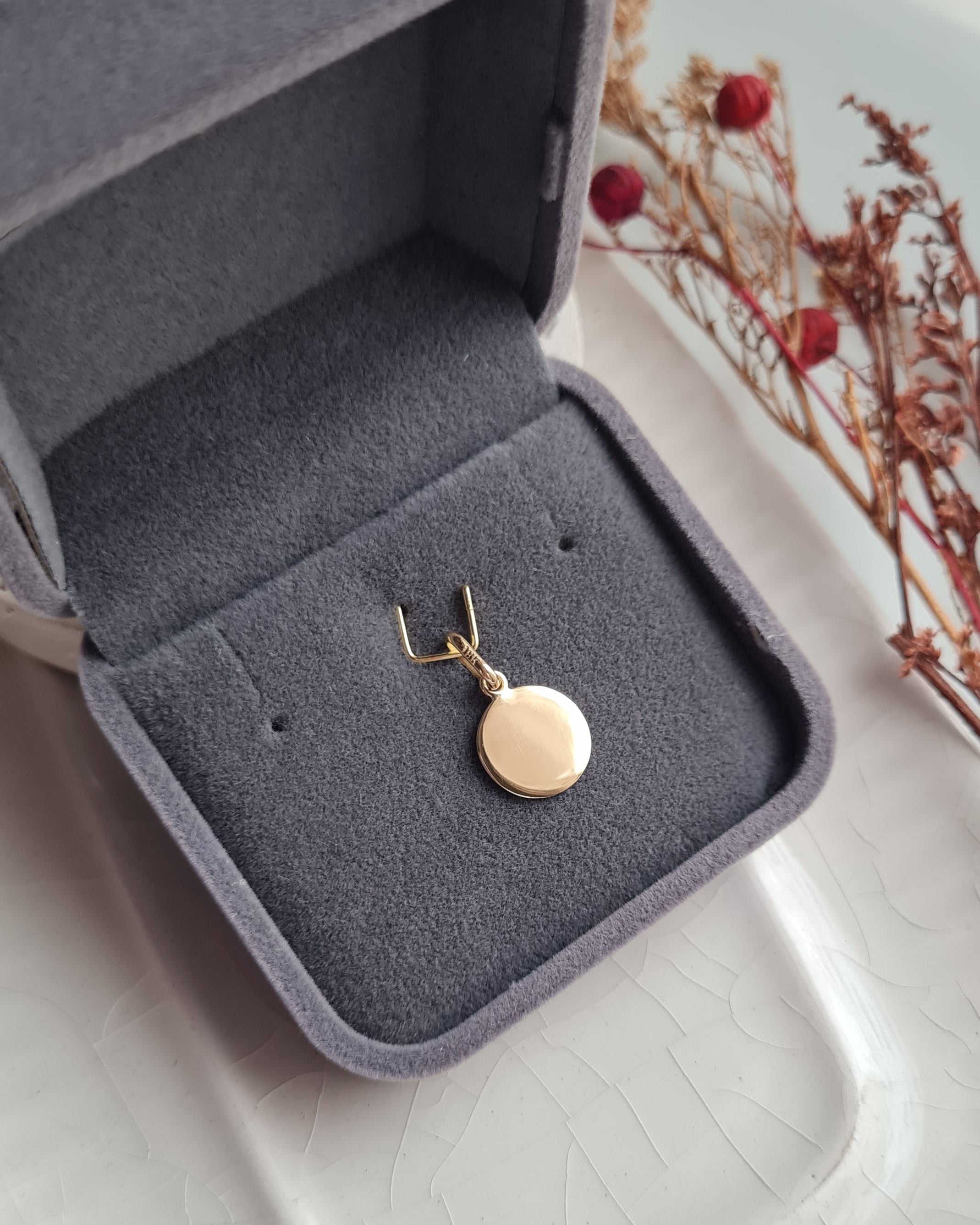 Dije Personalizable Redondo - Oro 18k