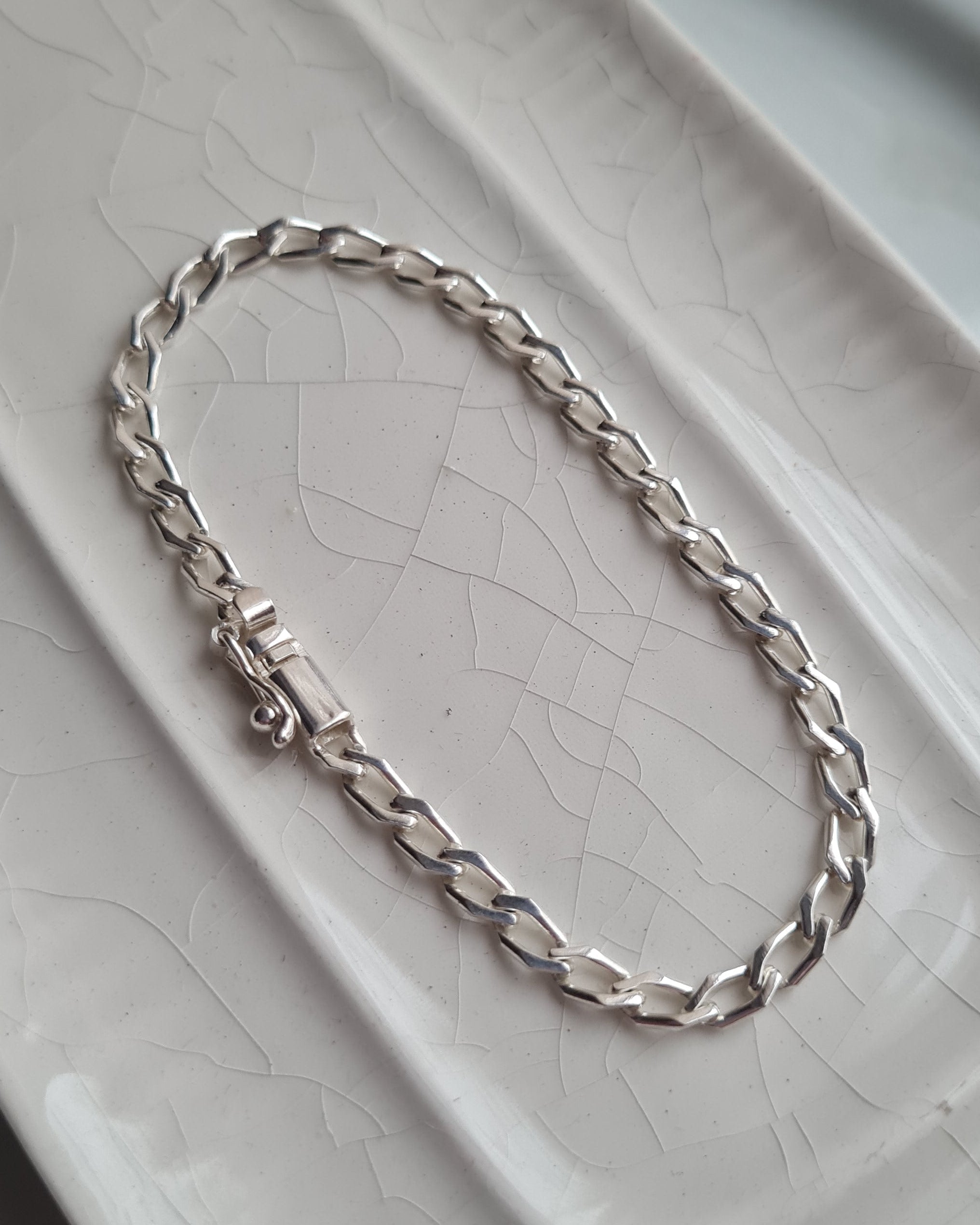Pulsera Hexagonal 4mm - P950