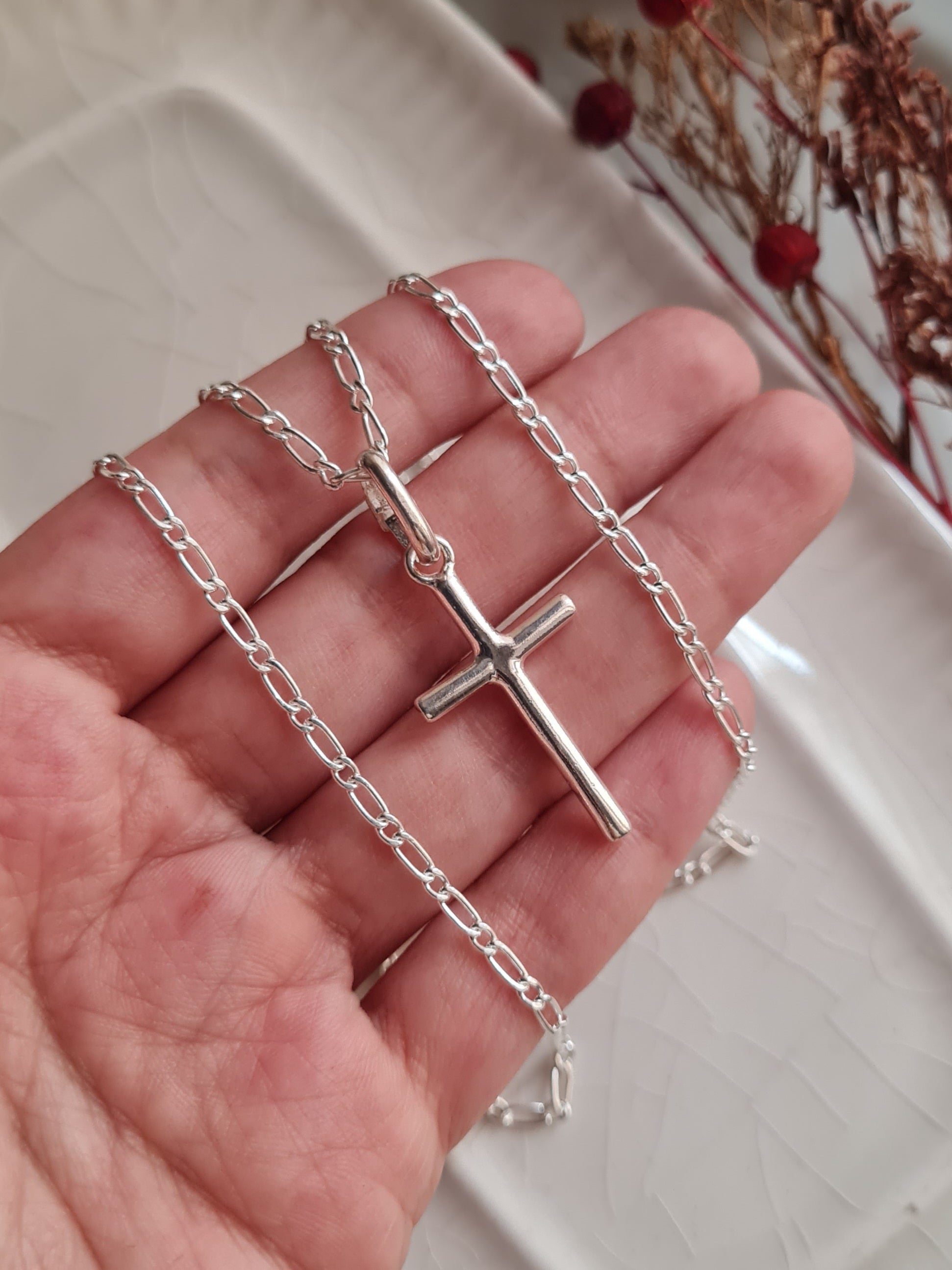 Cadena Cruz Tubo + Tiffany Maxi - P925/950