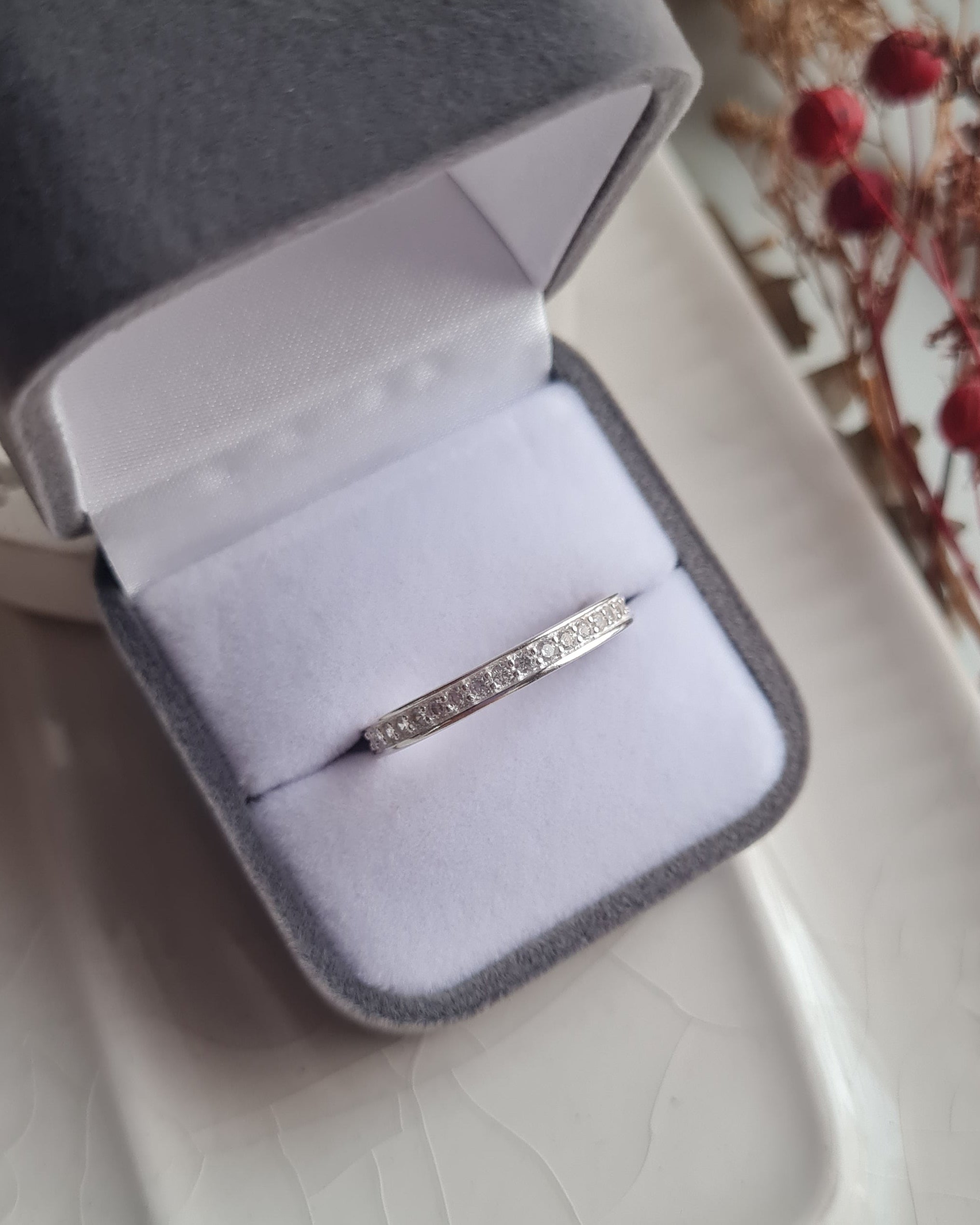 Anillo Riviere con Riel - Italiano - P25