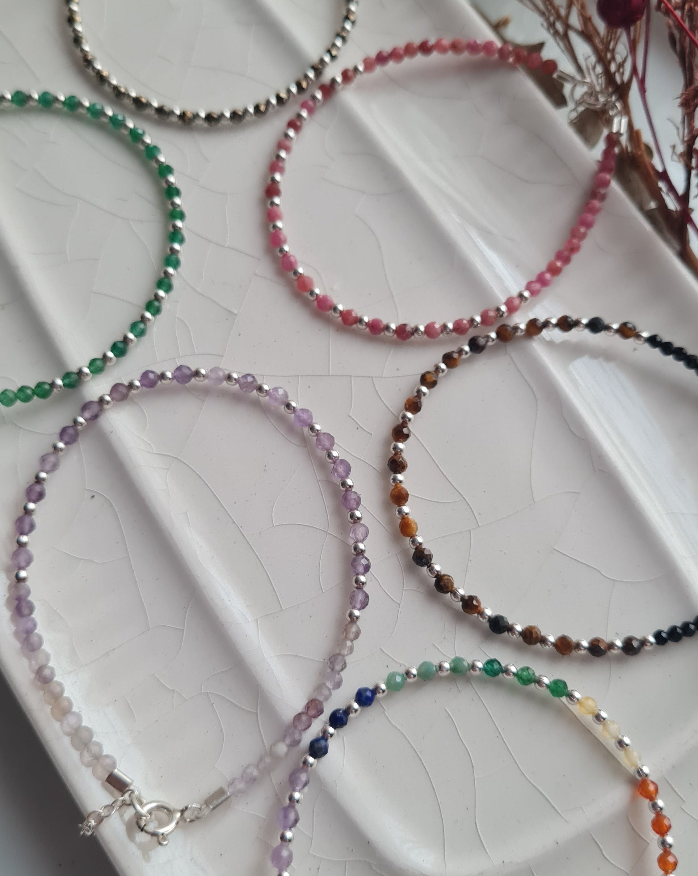 Pulsera Minimalista Piedras Naturales Dainty - P925