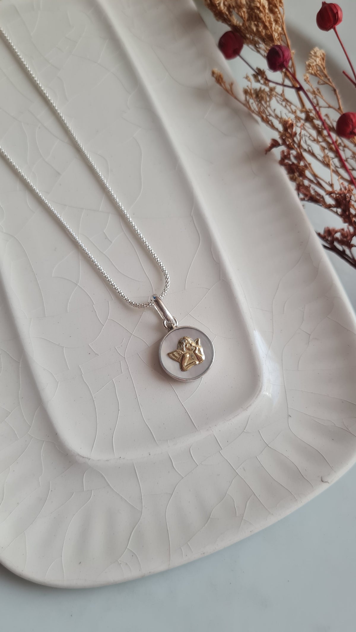 Cadena Angel de la Guarda - Nacar, Plata y Oro 18k