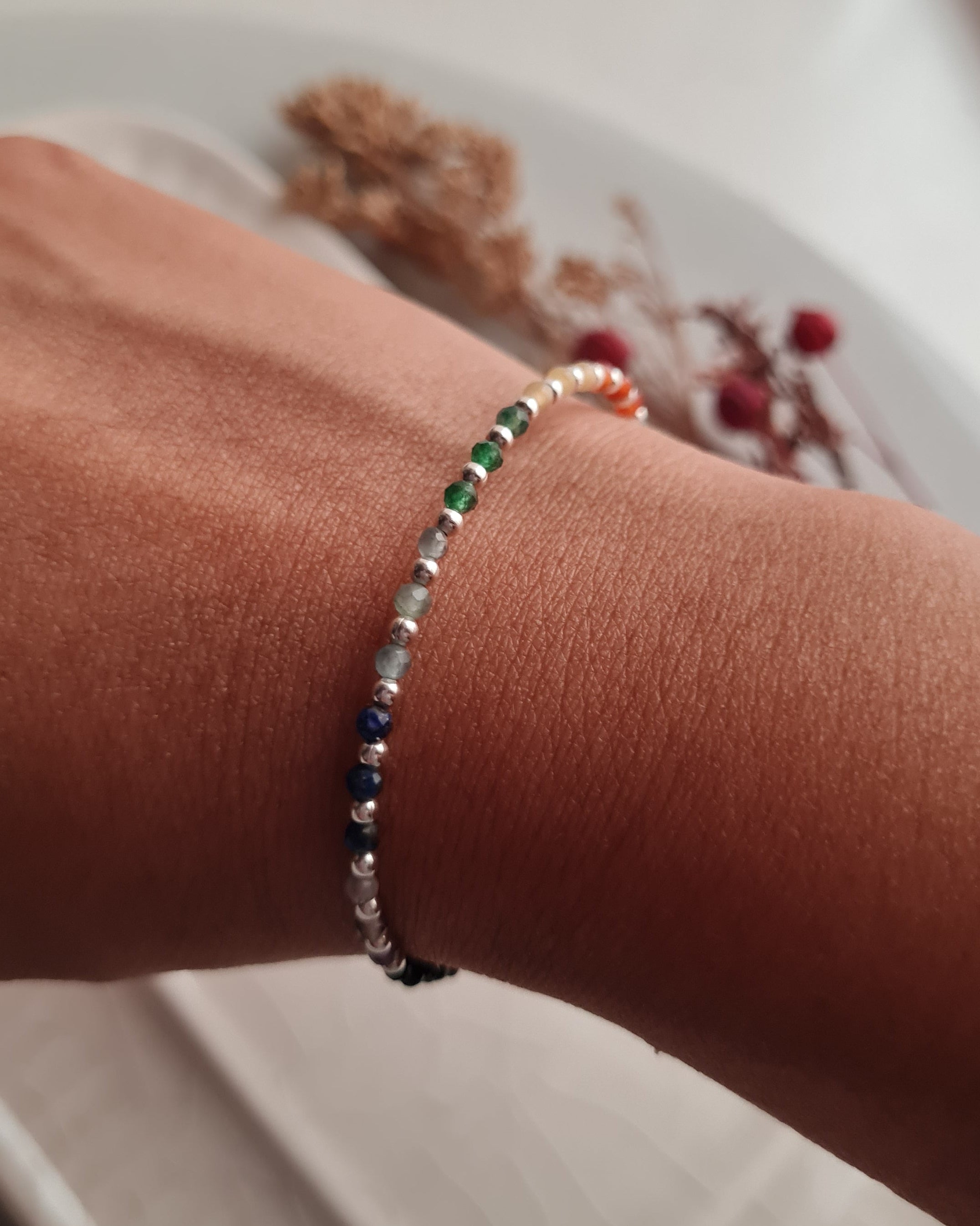Pulsera Minimalista Piedras Naturales Dainty - P925