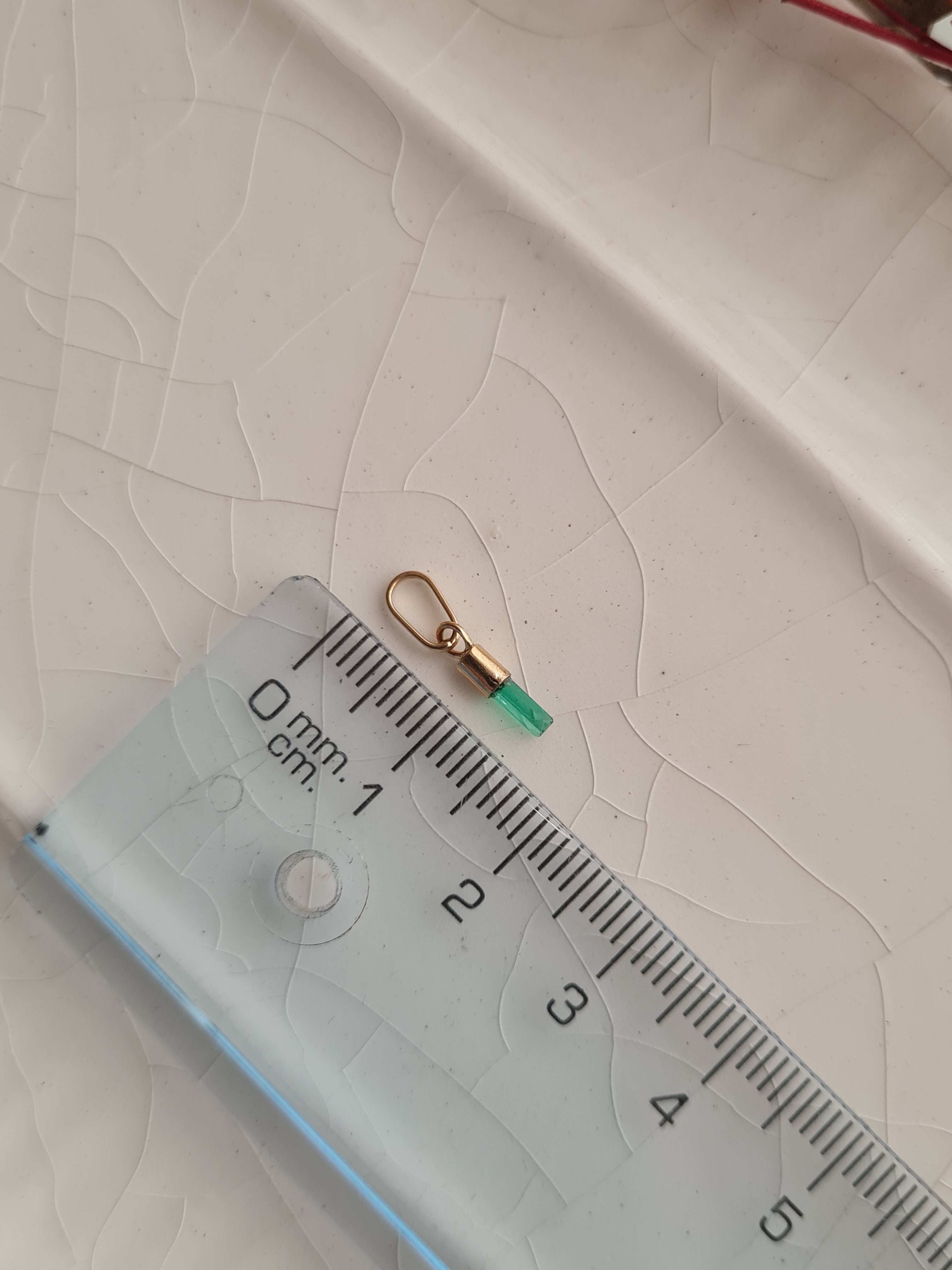 Dije Canutto Esmeralda Natural Colombiana - Oro 18k